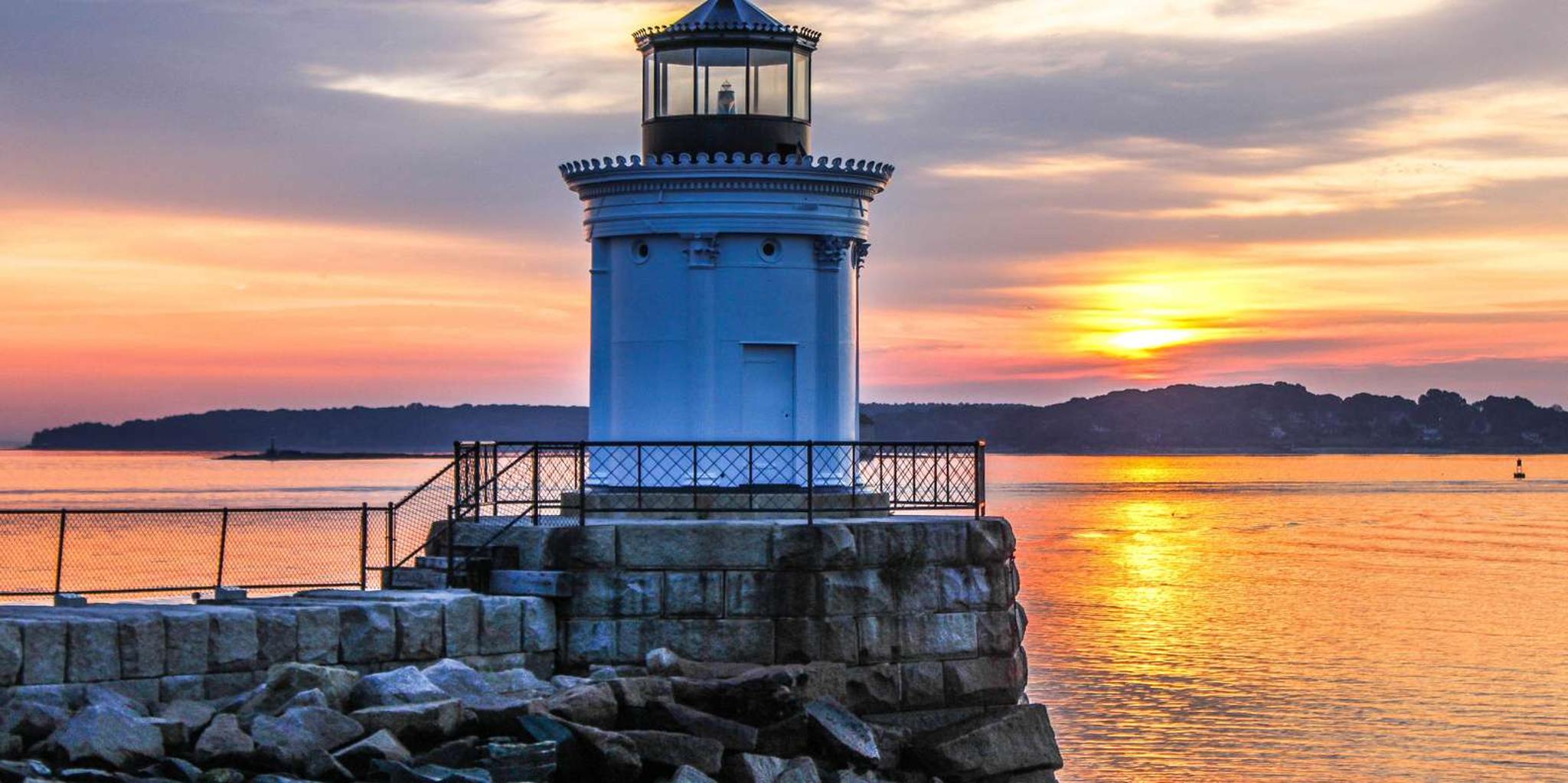 Portland Casco Bay Lighthouse Cruise at Sunset - Image 5