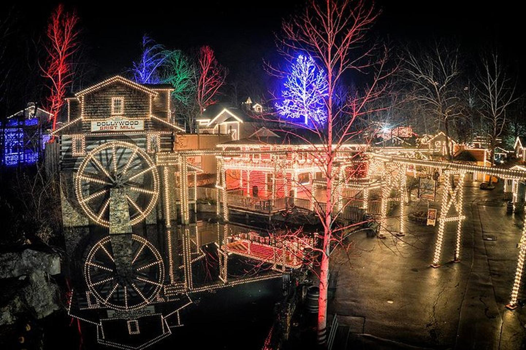 Smoky Mountain Holiday Light Tour - Image 2