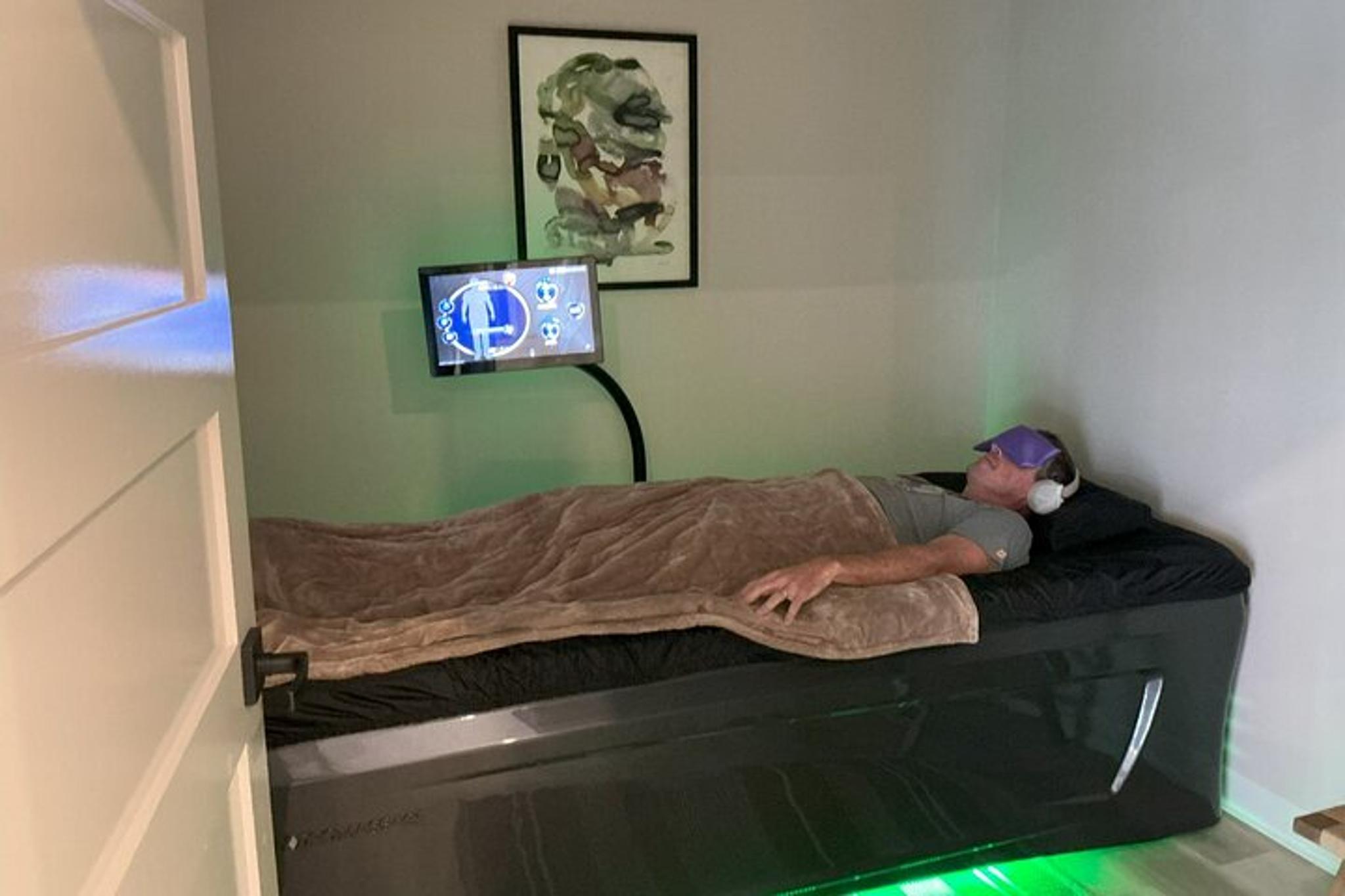 Gloucester Salt Cave Halotherapy 30 Min - Image 6