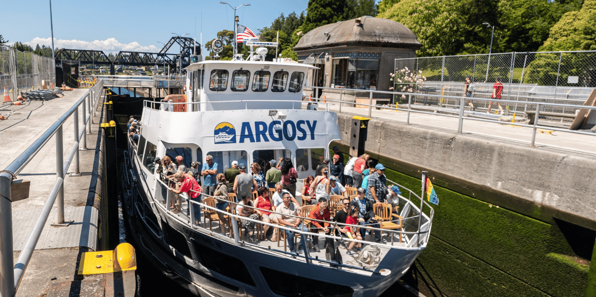 Seattle Locks Cruise - Image 2