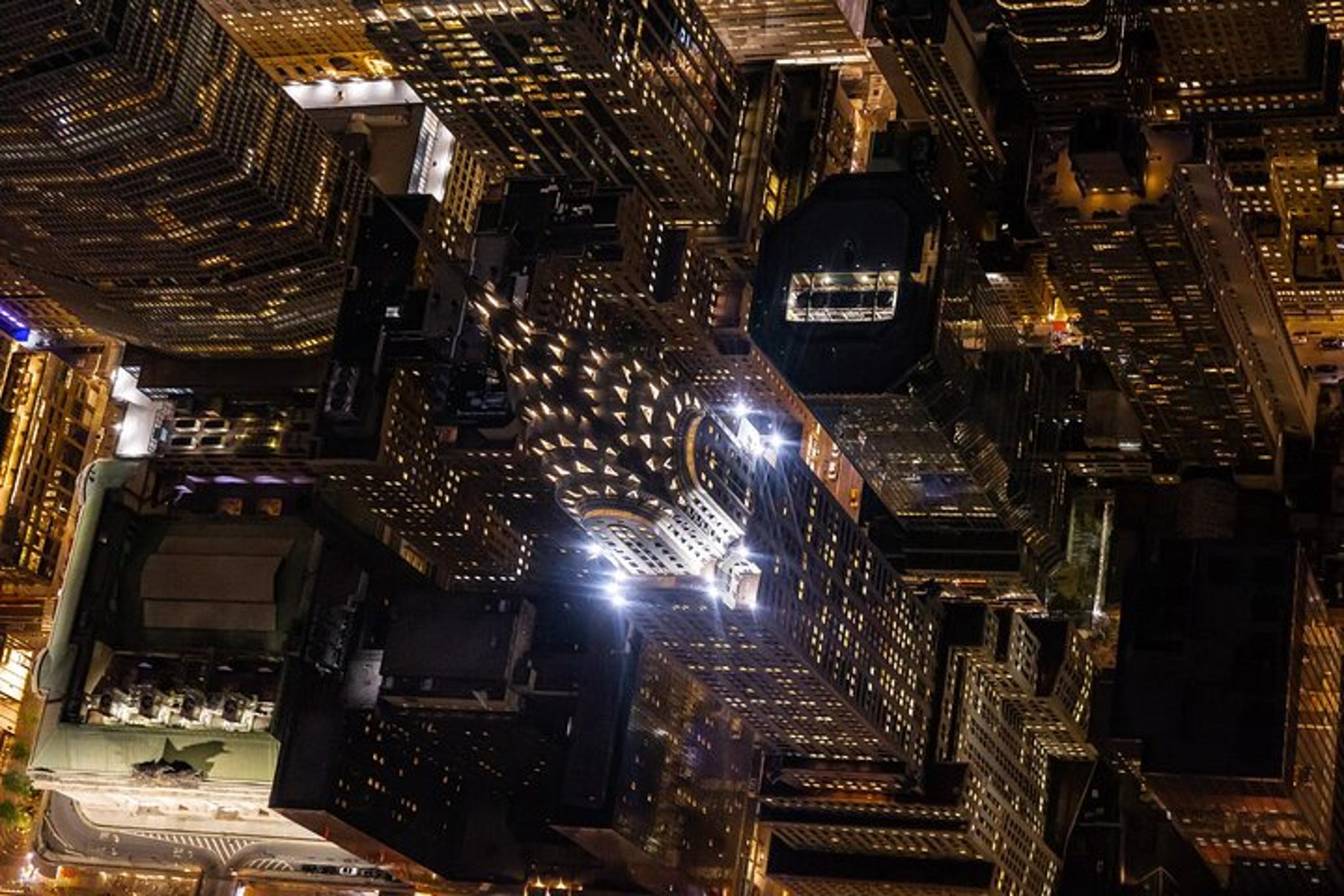 New York City Holiday Lights Helicopter Tour - Image 4