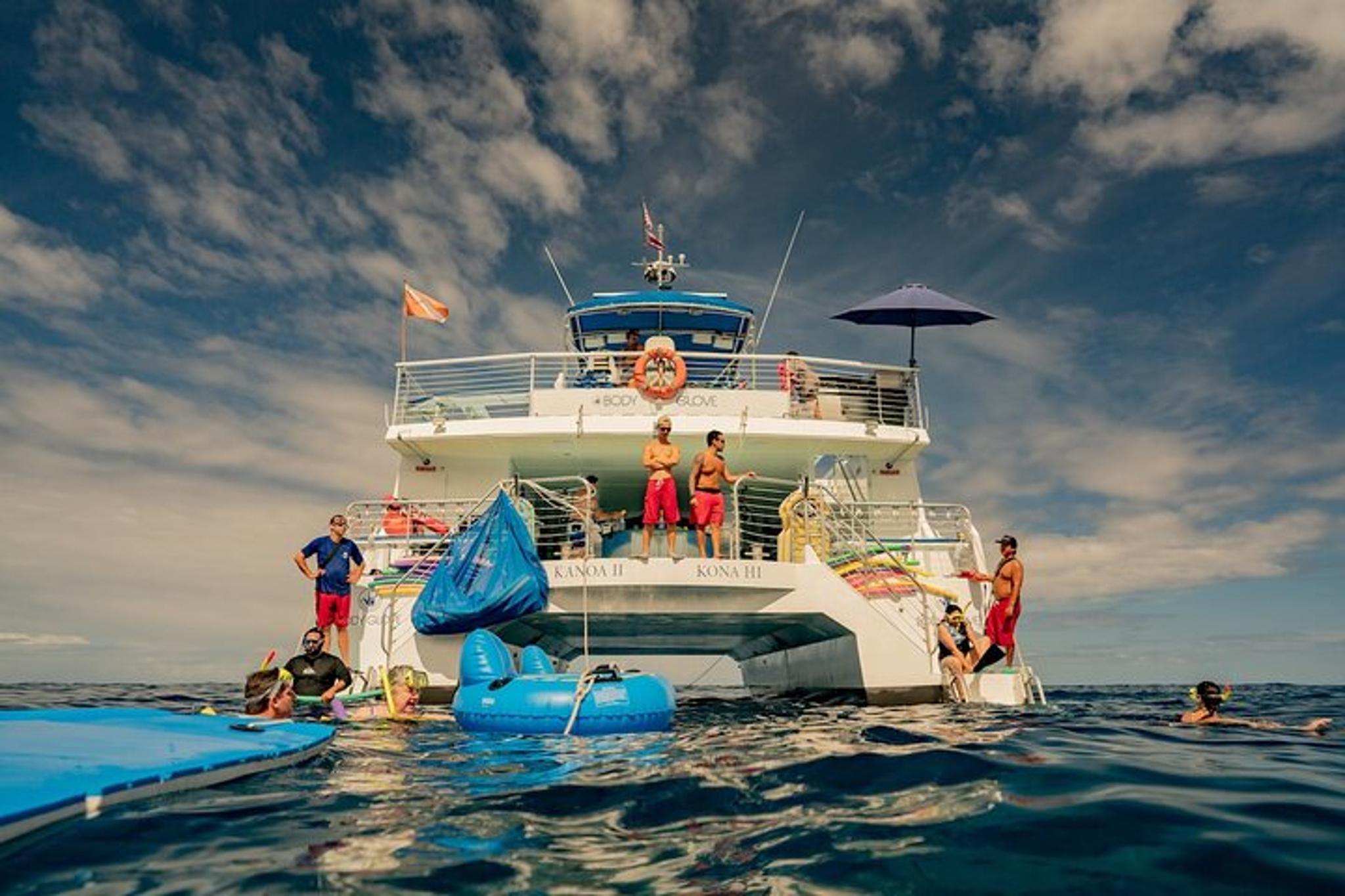 Kailua-Kona Snorkel & Dolphin Watch Catamaran Tour