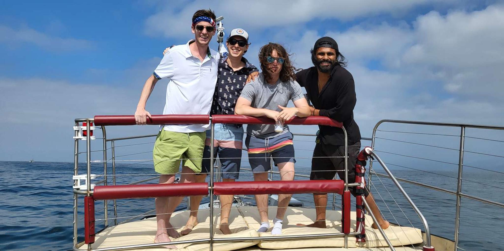 Marina Del Rey Party Boat Tour 3 hr - Image 4