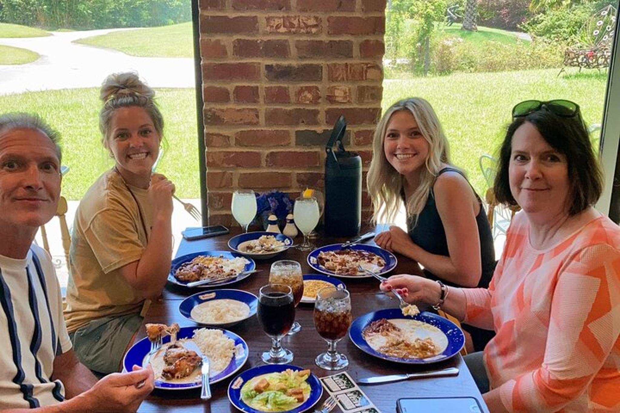 New Orleans Airboat and Plantations Tour with Lunch - Image 5