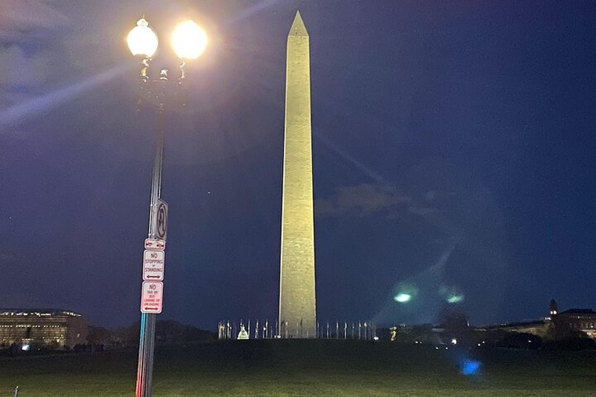 Washington DC Private Tour in Sprinter Van 4 hr - Image 2