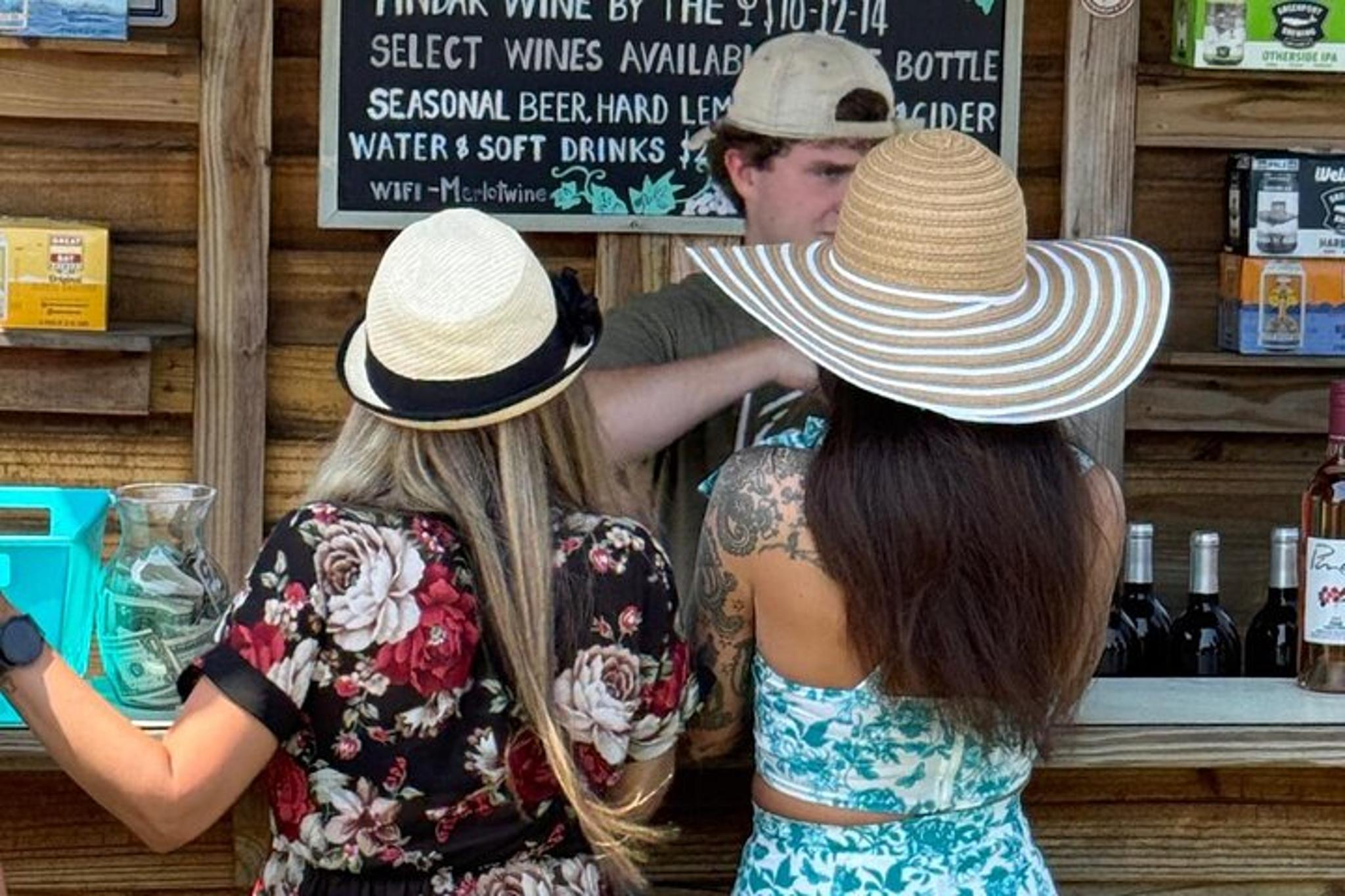 Long Island Wine Tour Pindar Winery - Image 6