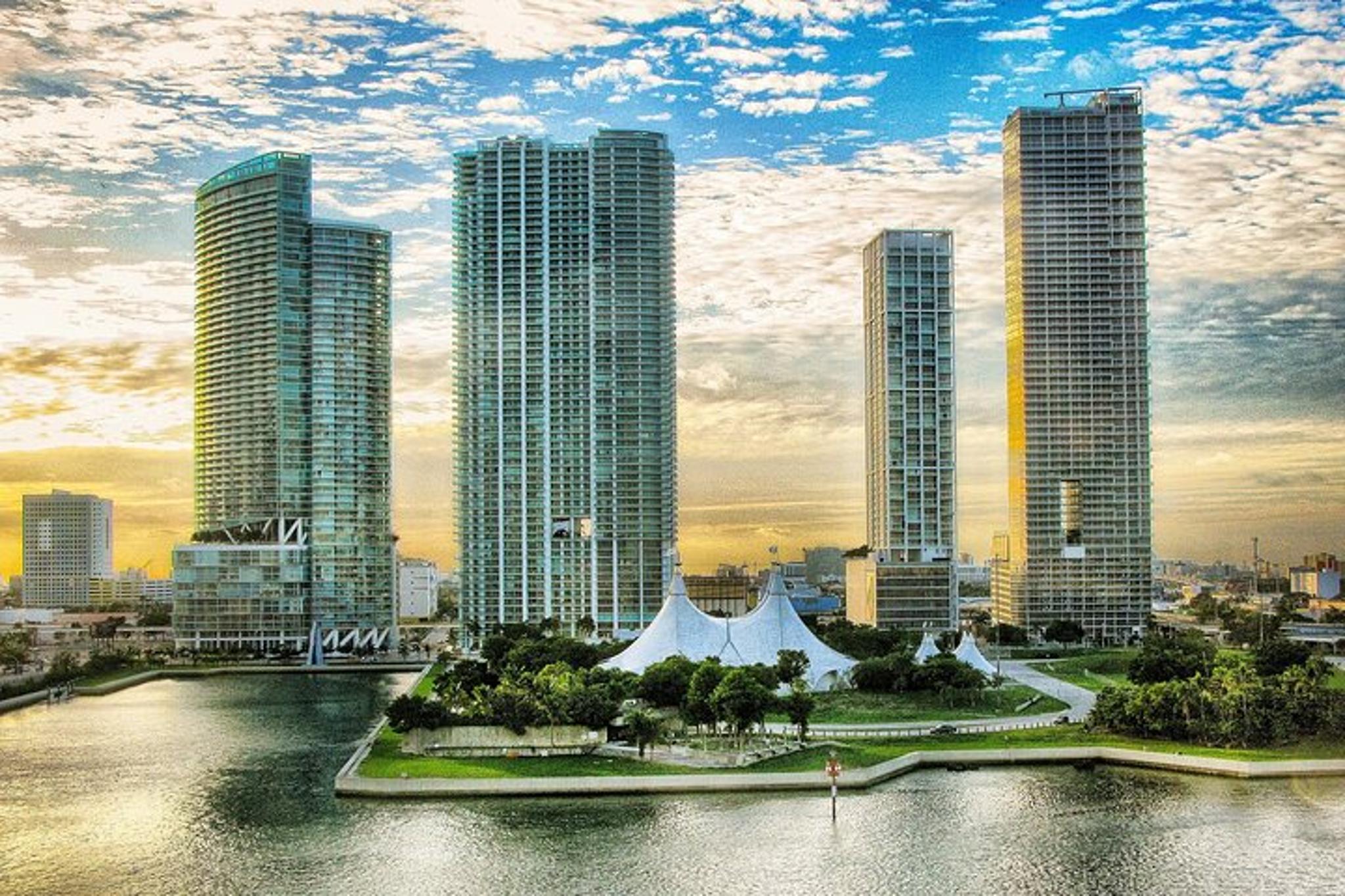 Miami Private Tour with English-Speaking Driver - Image 6