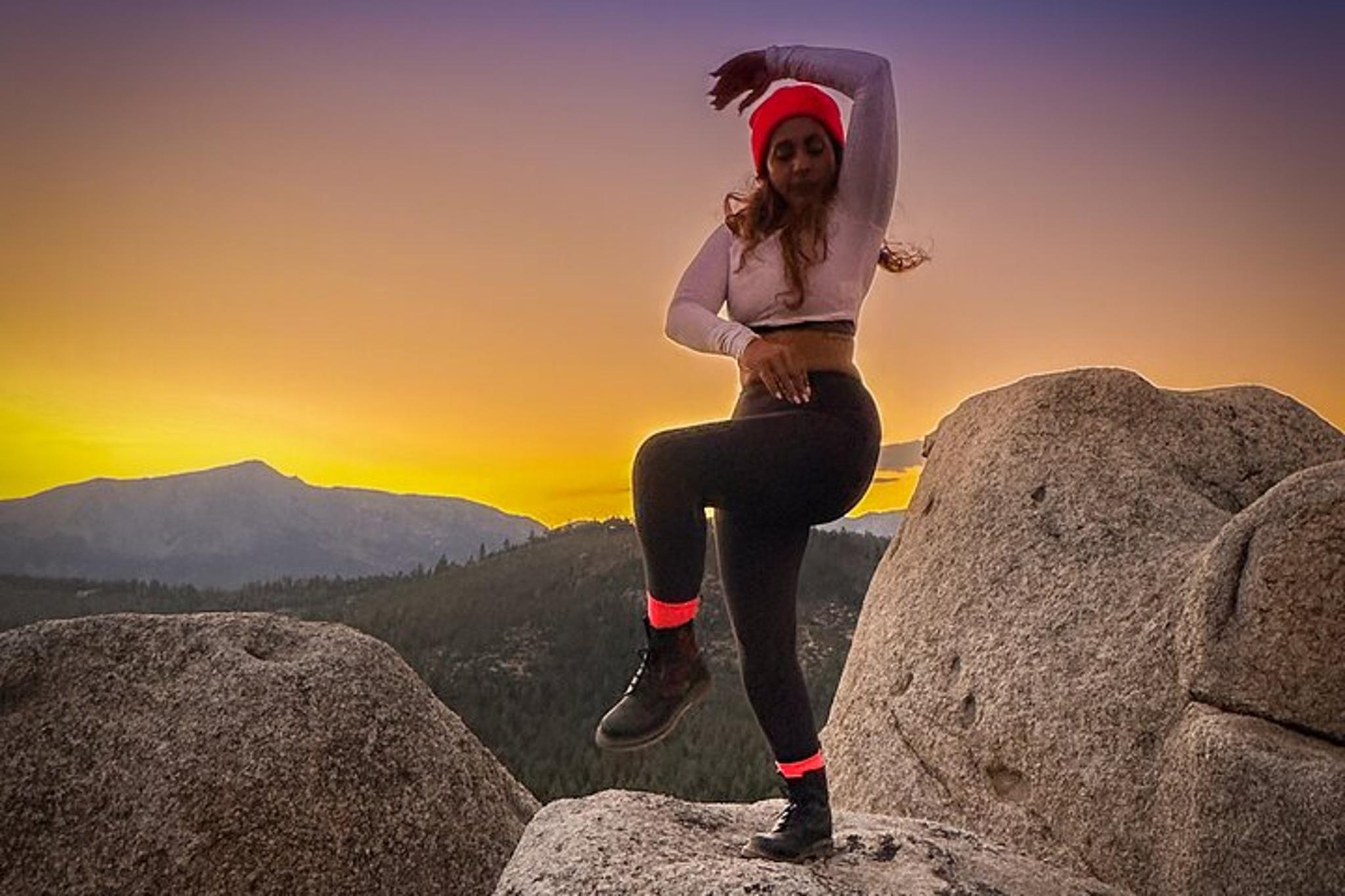South Lake Tahoe Sunset Hike and Photography Adventure - Image 4