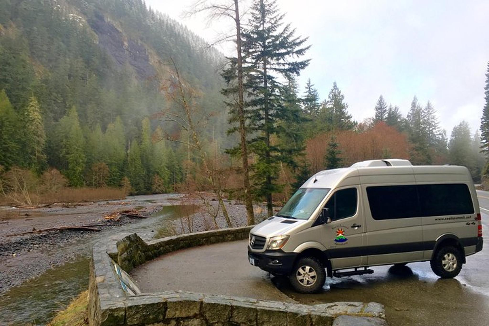 Portland Columbia River Gorge & Waterfalls Tour - Image 3