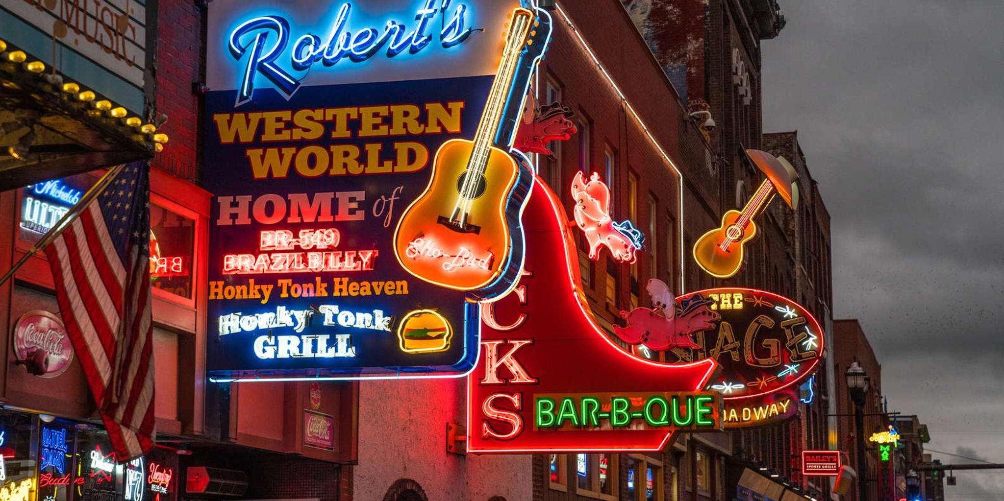 Nashville Music History and Moonshine Pub Crawl