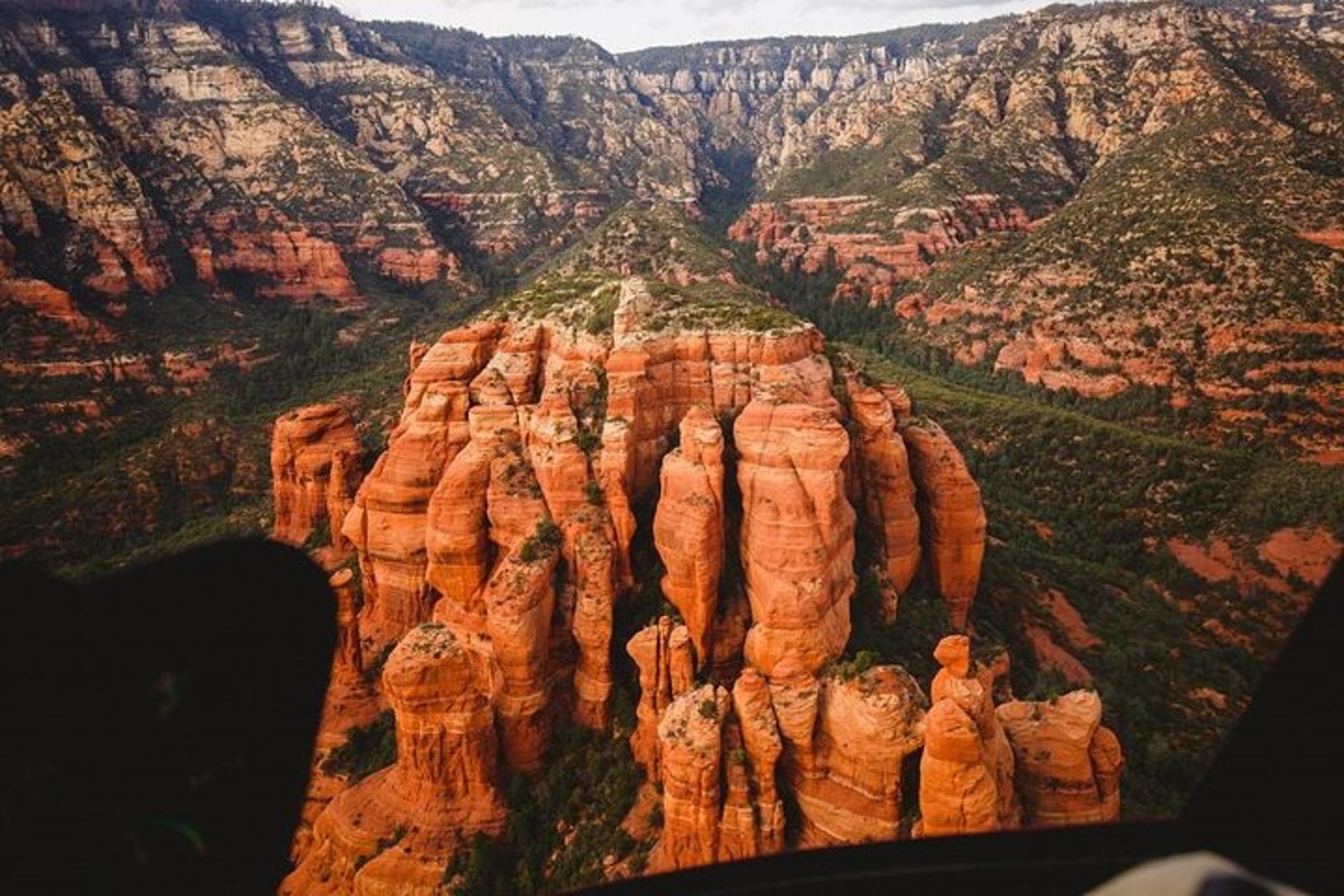 Sedona Helicopter Tour: Desert Thunder - Image 4