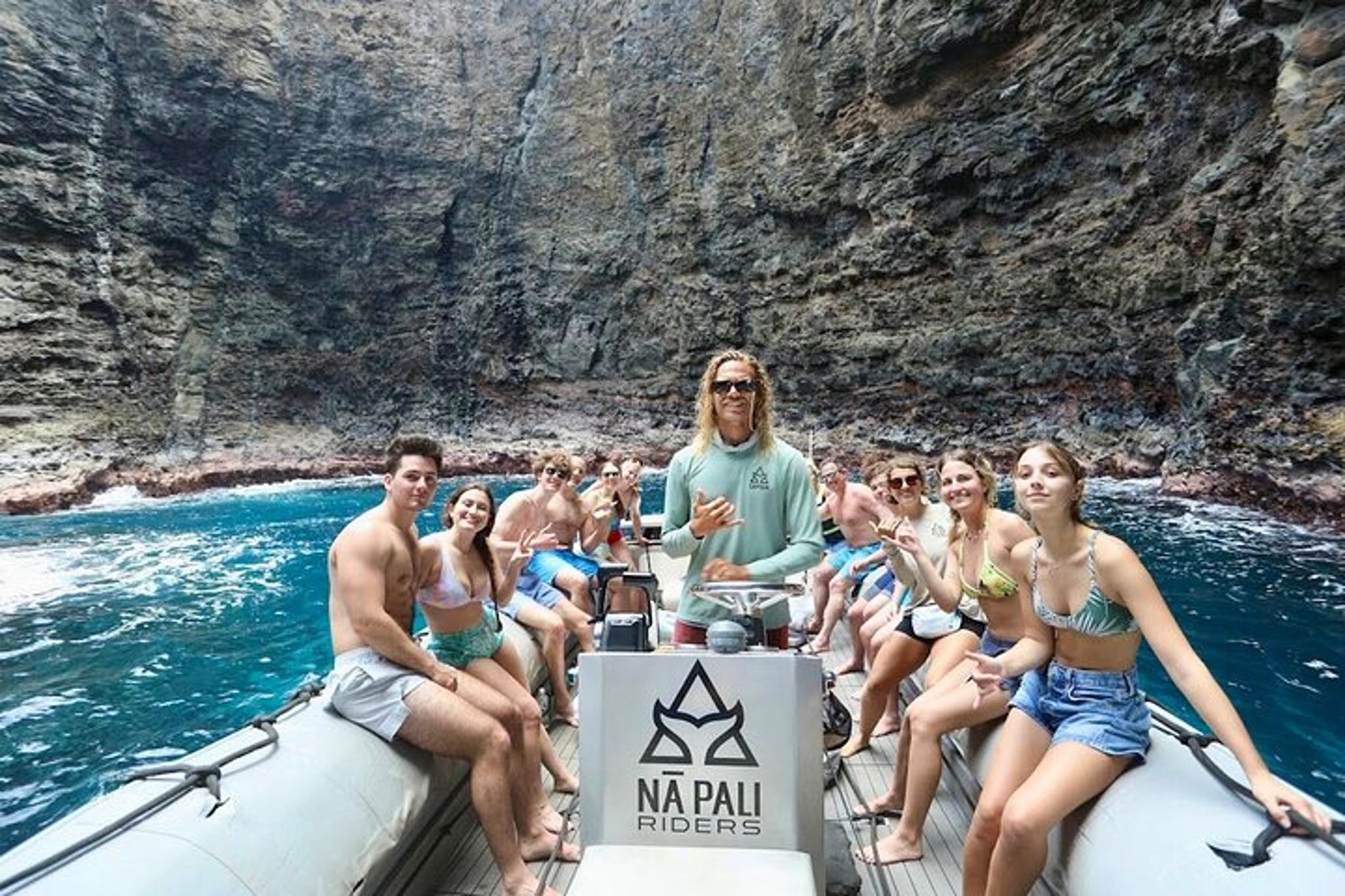 Kauai Nā Pali Coast Zodiac Raft Sea Caves Expedition - Image 3