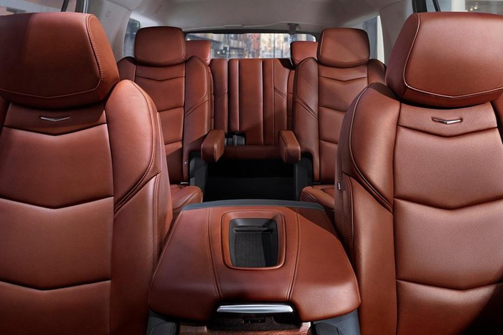 Denver Private Airport Transfer in SUV - Image 2