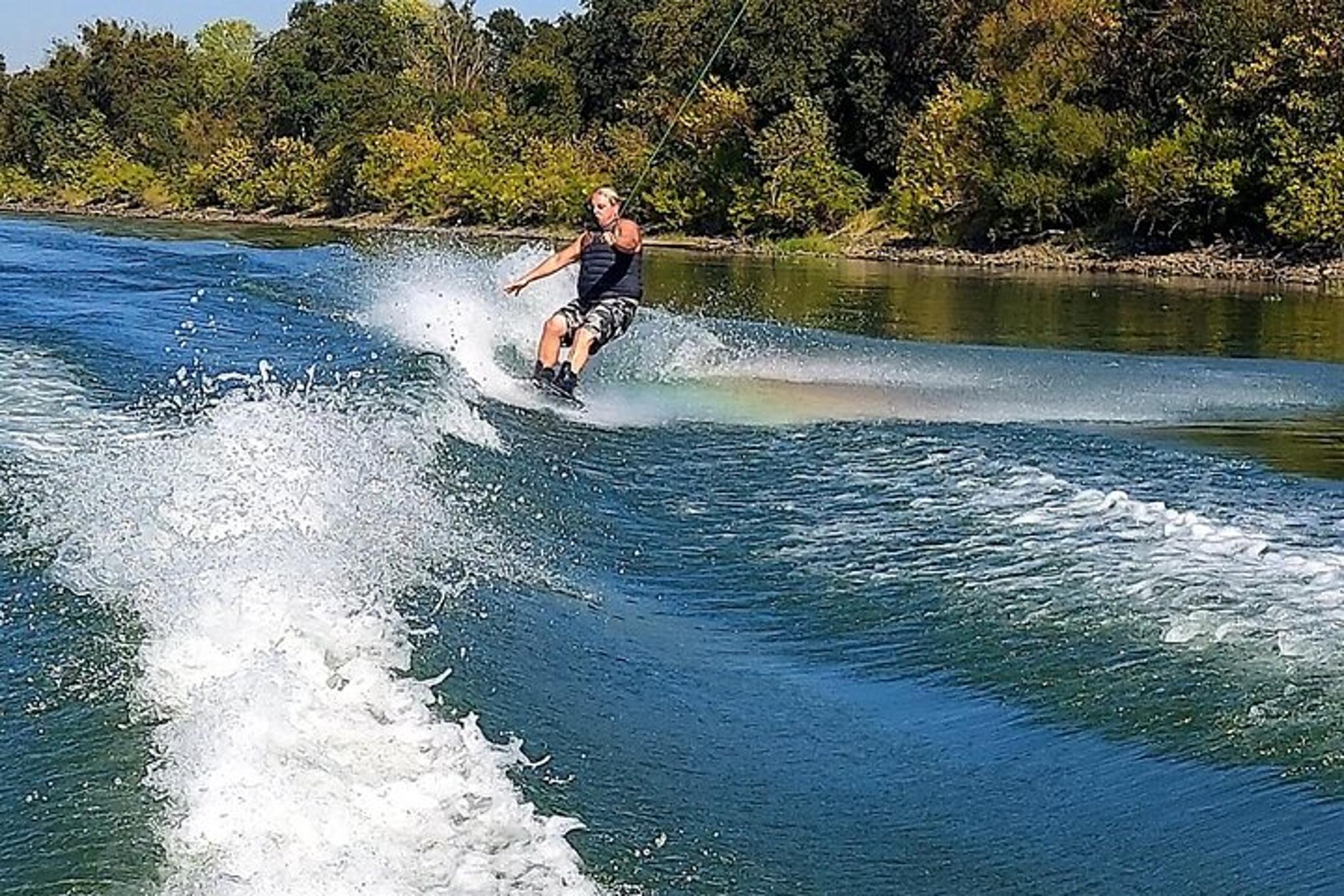 Sacramento Wakeboard, Wakesurf or Kneeboard Adventure - Image 6
