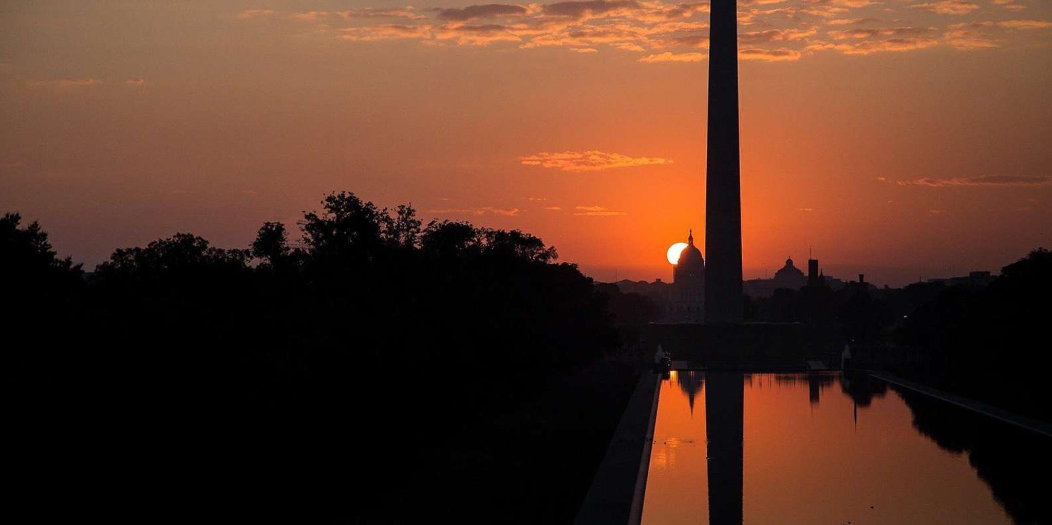 Washington DC National Mall Night Tour - Image 2