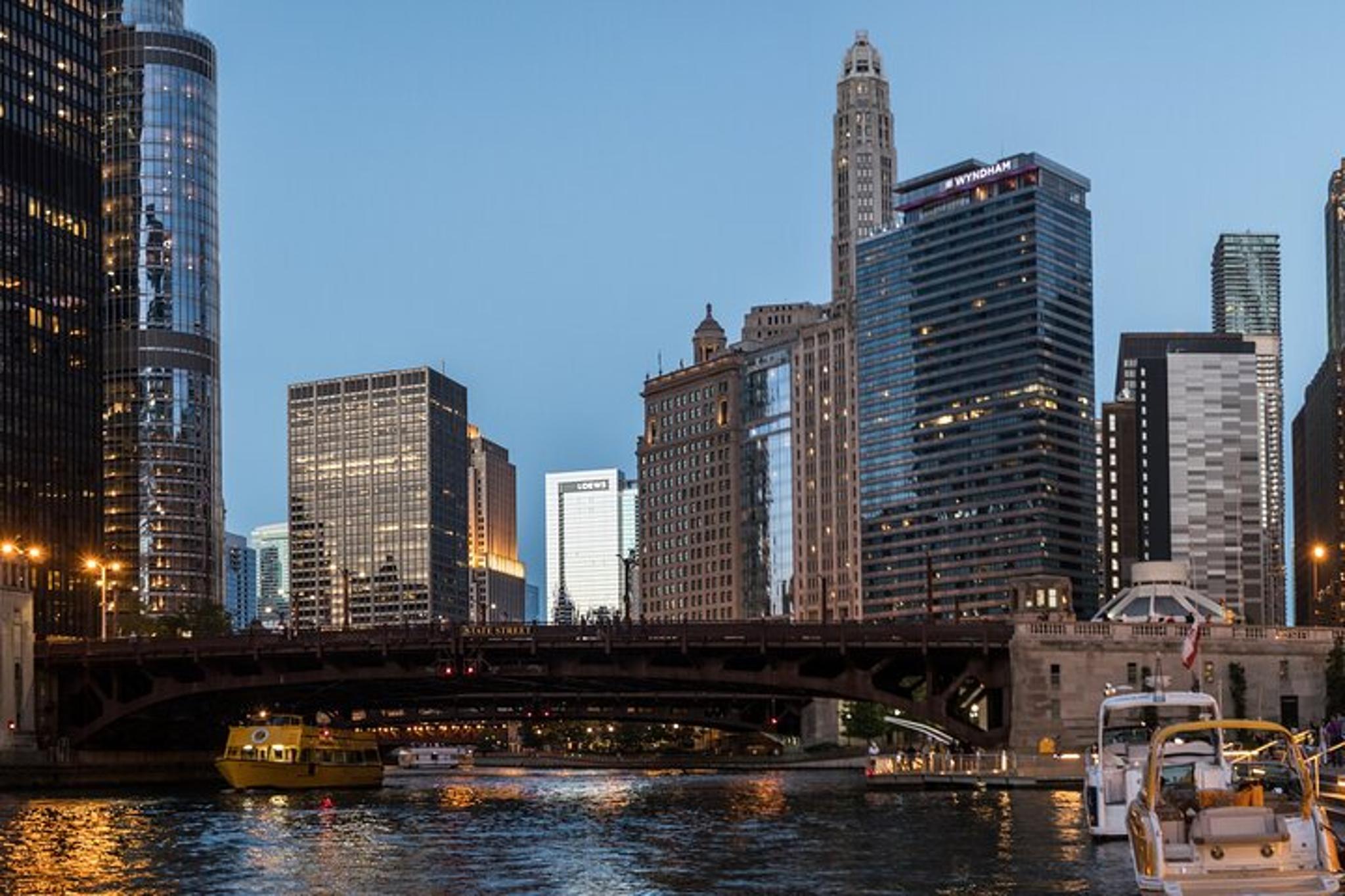 Chicago Bike Tour - Image 1