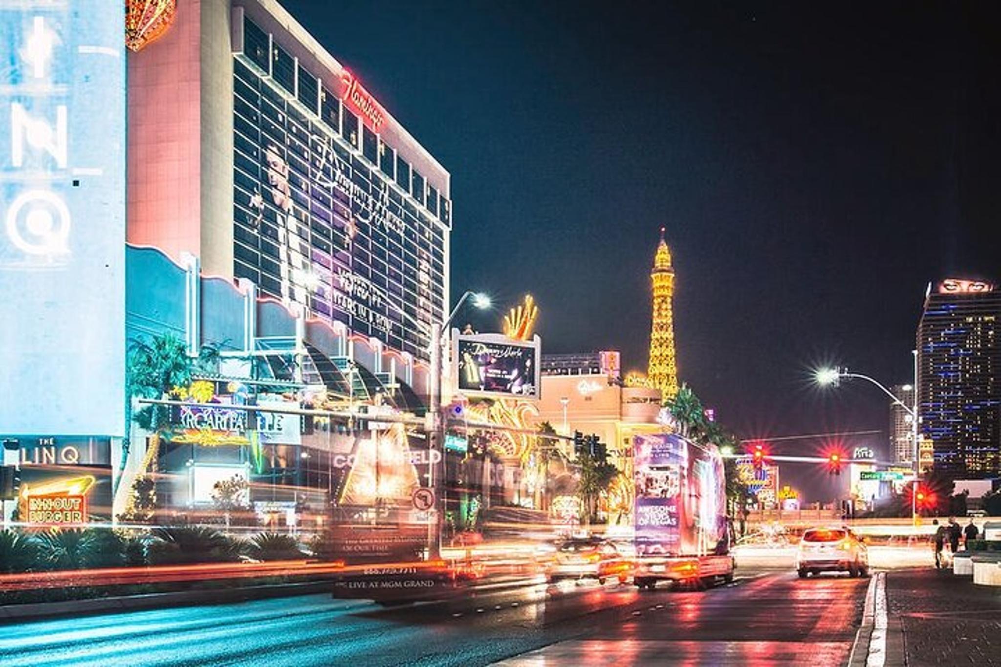 Las Vegas Airport Round-Trip Private SUV Transfer - Image 4