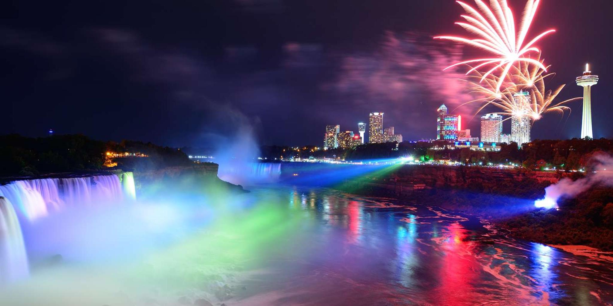 Niagara Falls Night Tour with Dinner and Fireworks - Image 3
