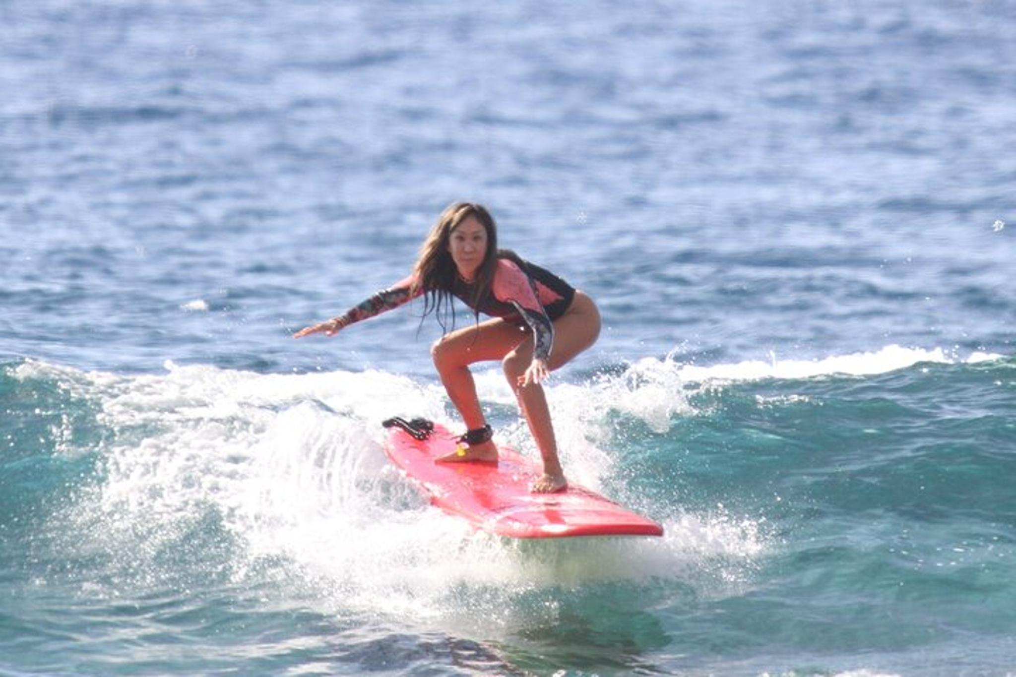 Kona Coast Surf Lesson - Image 2