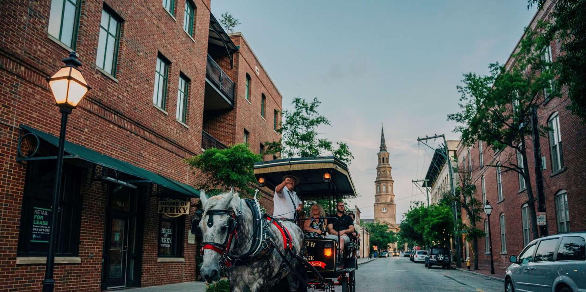 Charleston Haunted Carriage Tour