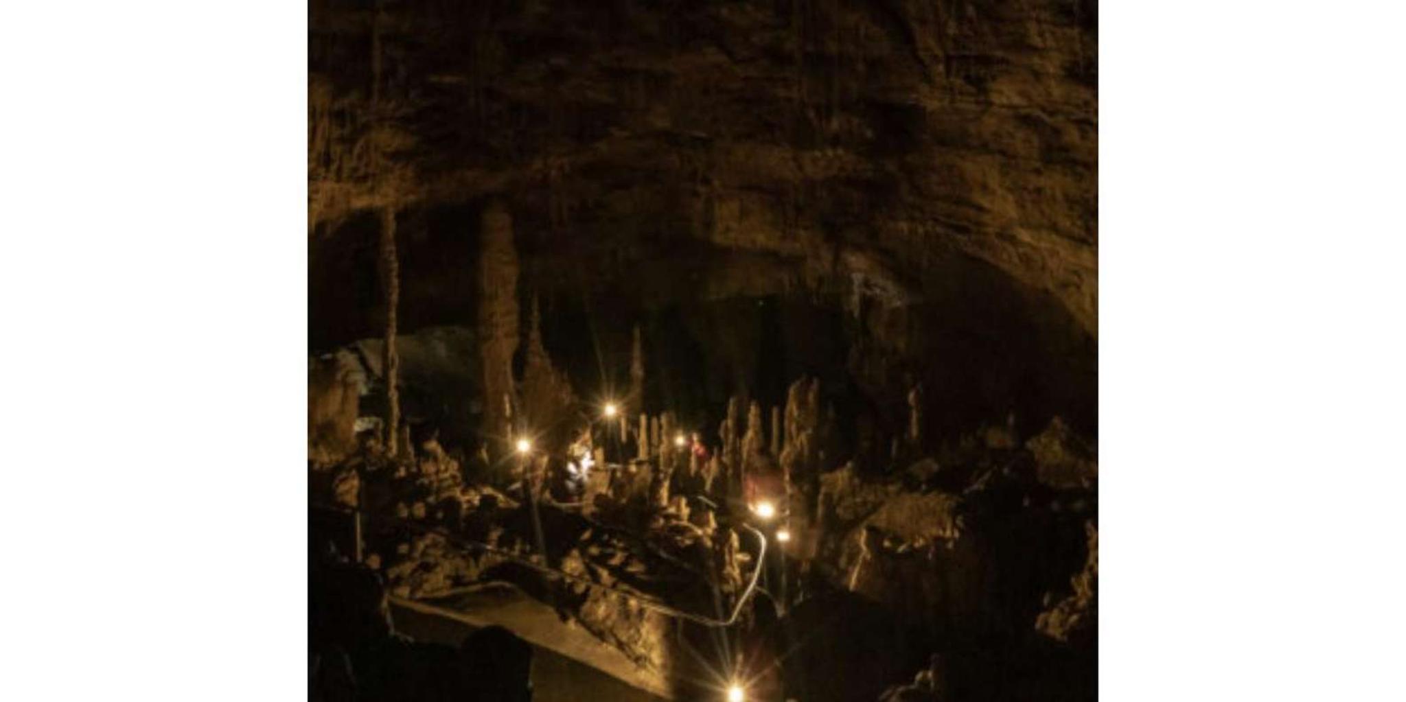 San Antonio Lantern Tour at Natural Bridge Caverns - Image 6