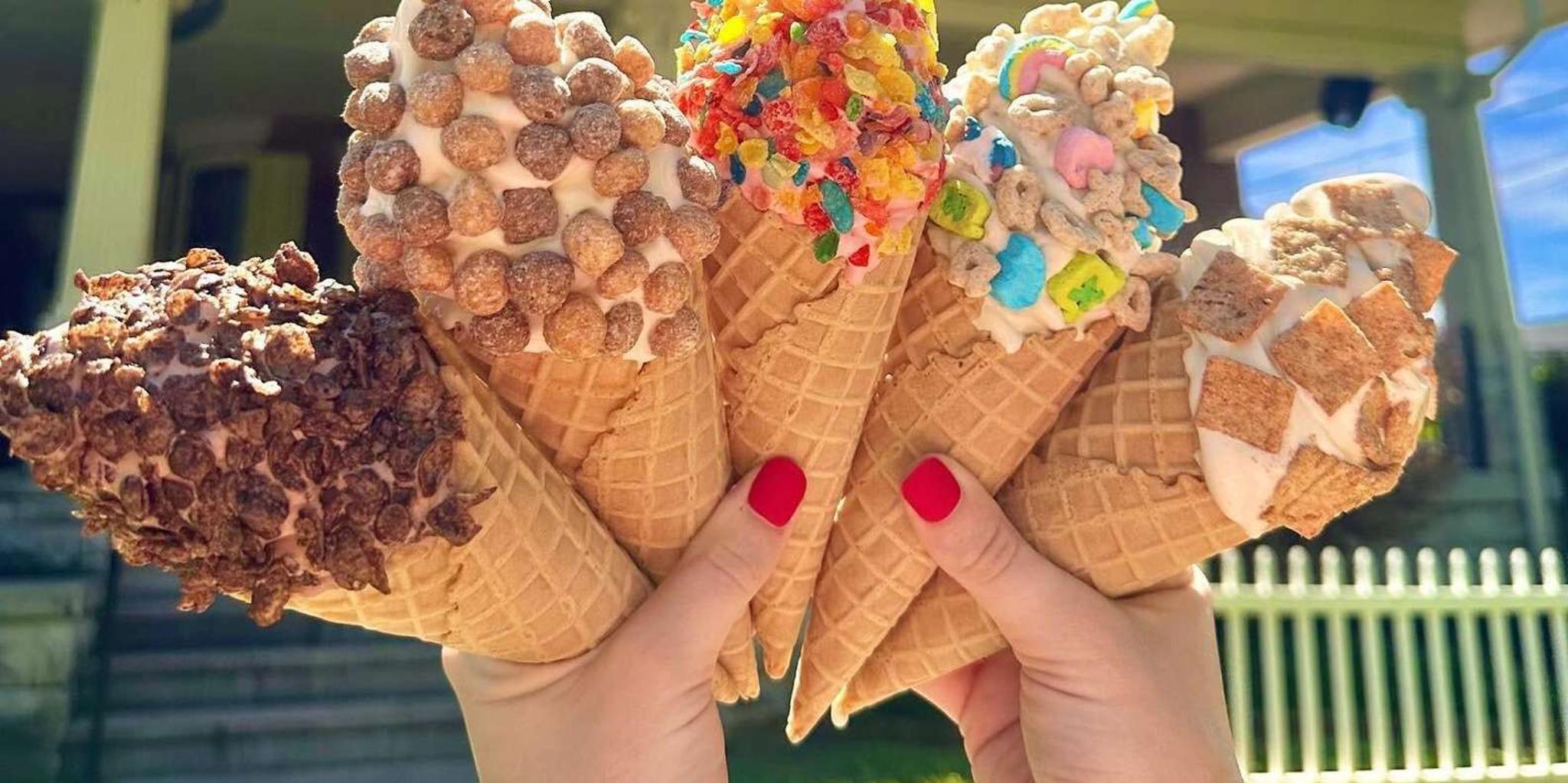 Knoxville Walking Tour with Ice Cream and Coffee