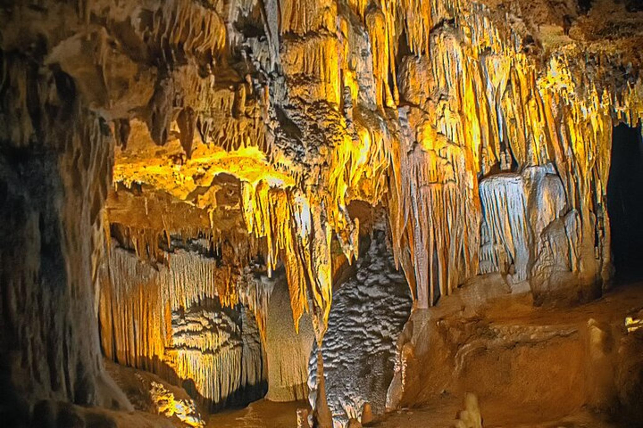 Luray Caverns Private Vehicle Transfer - Image 3