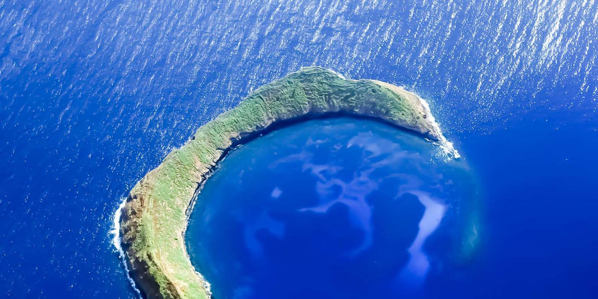 Maui Molokini & Turtle Town Snorkel Tour 5 hr - Image 2
