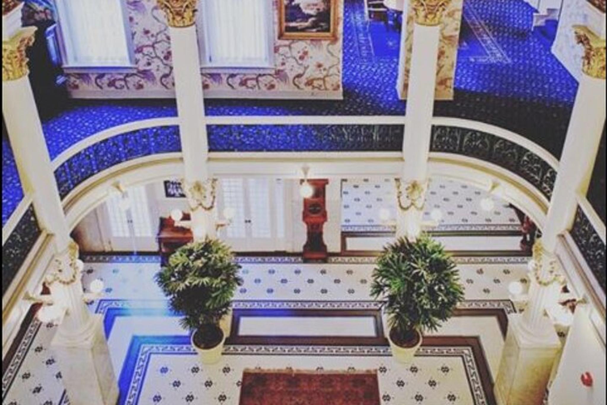 San Antonio History Pub Tour at Menger & Buckhorn - Image 6