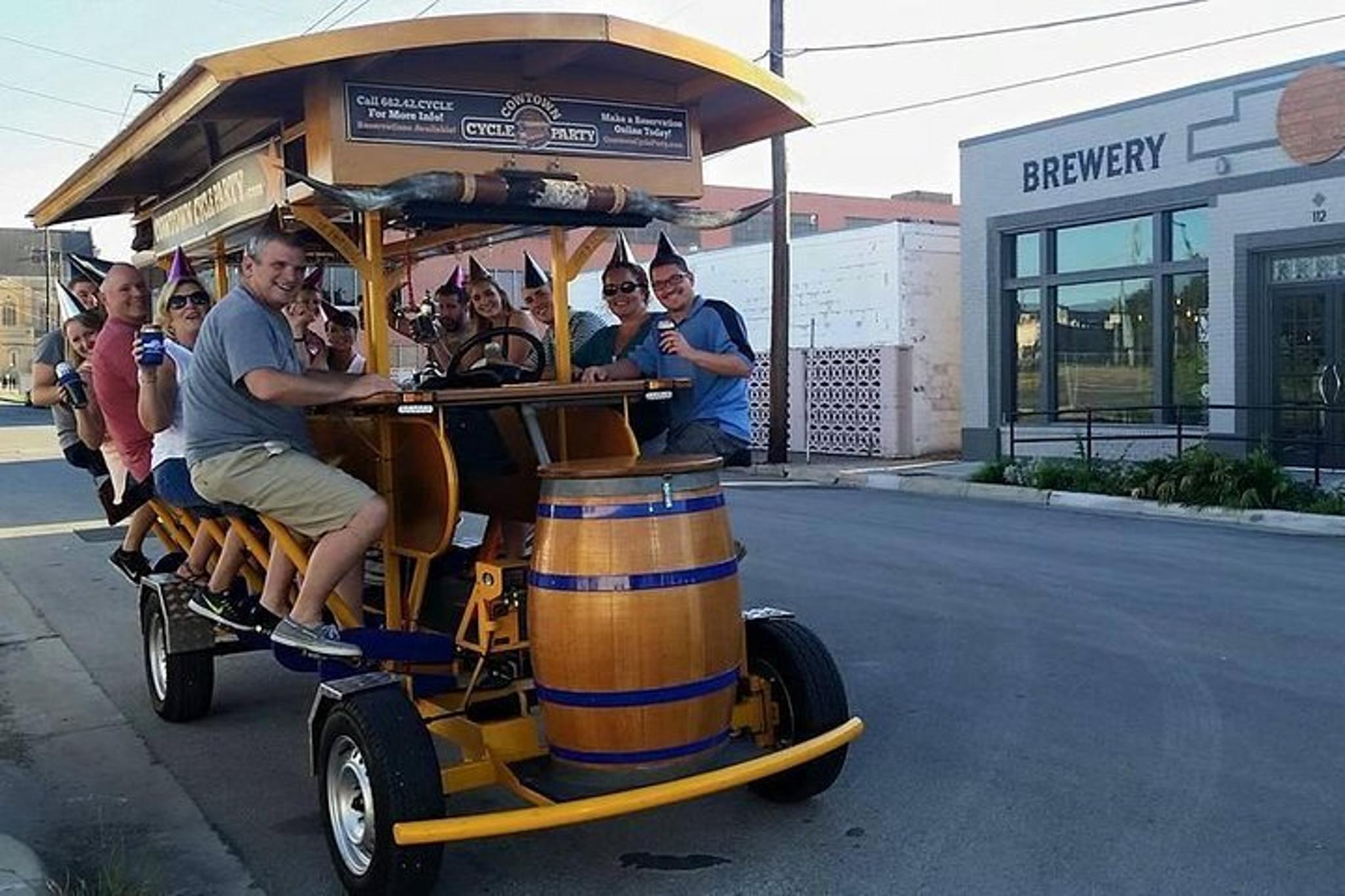 Fort Worth Murals Cycle Party Tour 2 hr - Image 3