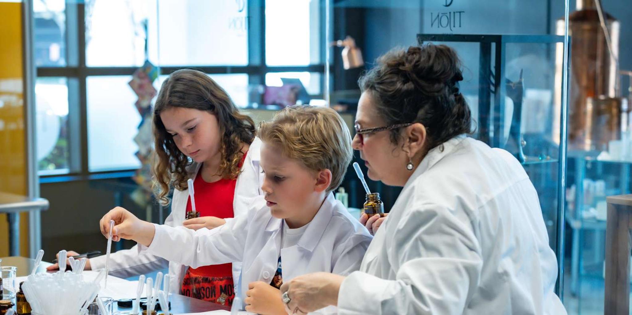 Miami Perfume Making Workshop - Image 2