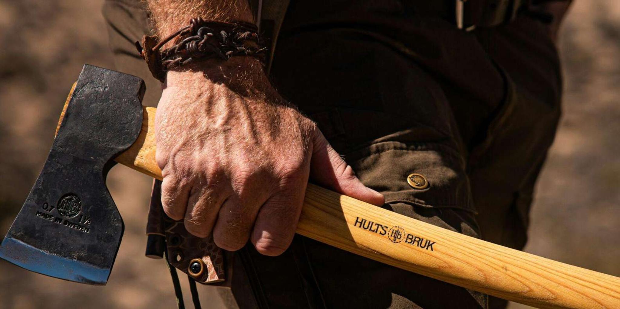 San Diego Axe and Knife Throwing Experience - Image 2