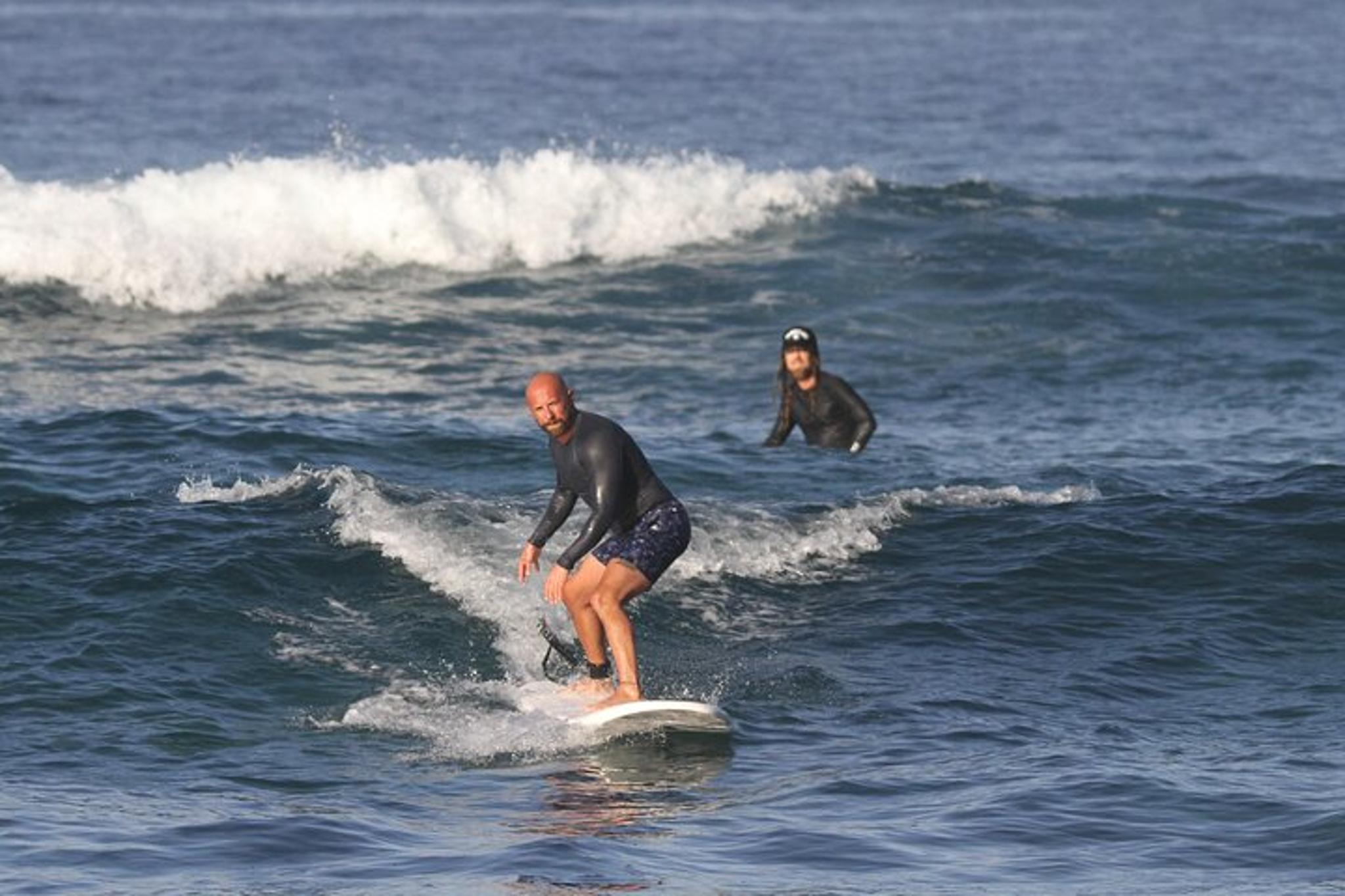 Kona Coast Surf Lesson - Image 3