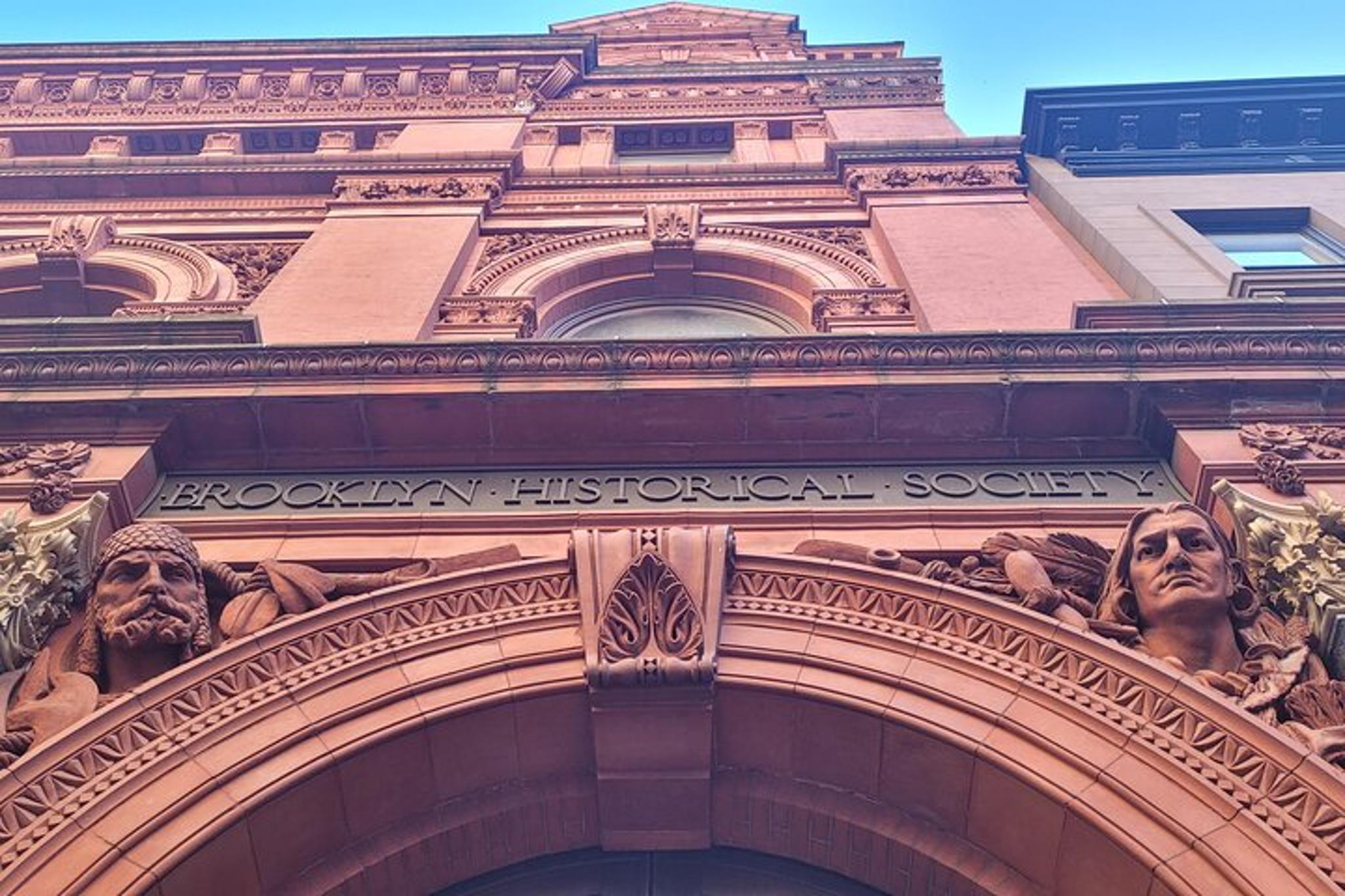 Brooklyn Heights and DUMBO Walking Tour - Image 3