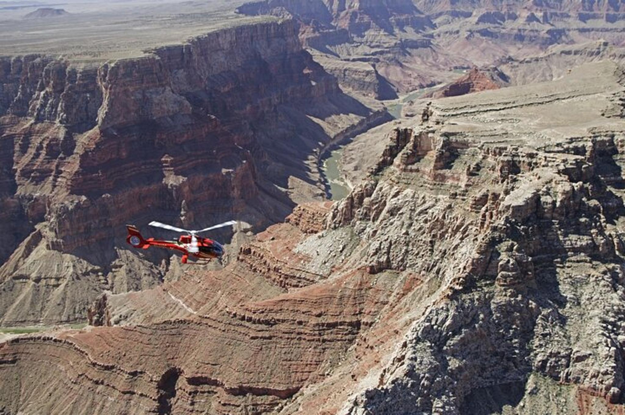 Grand Canyon Helicopter Tour with Optional Hummer - Image 6