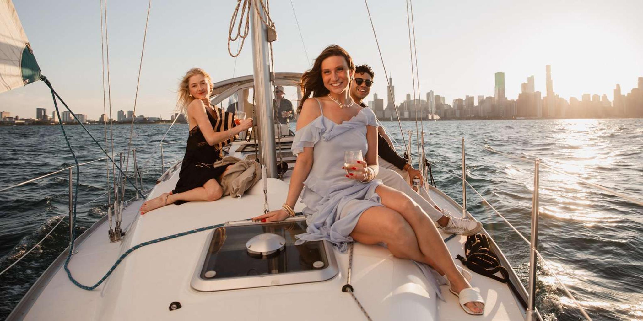 Chicago Sailboat Charter with Captain 3 hr - Image 5