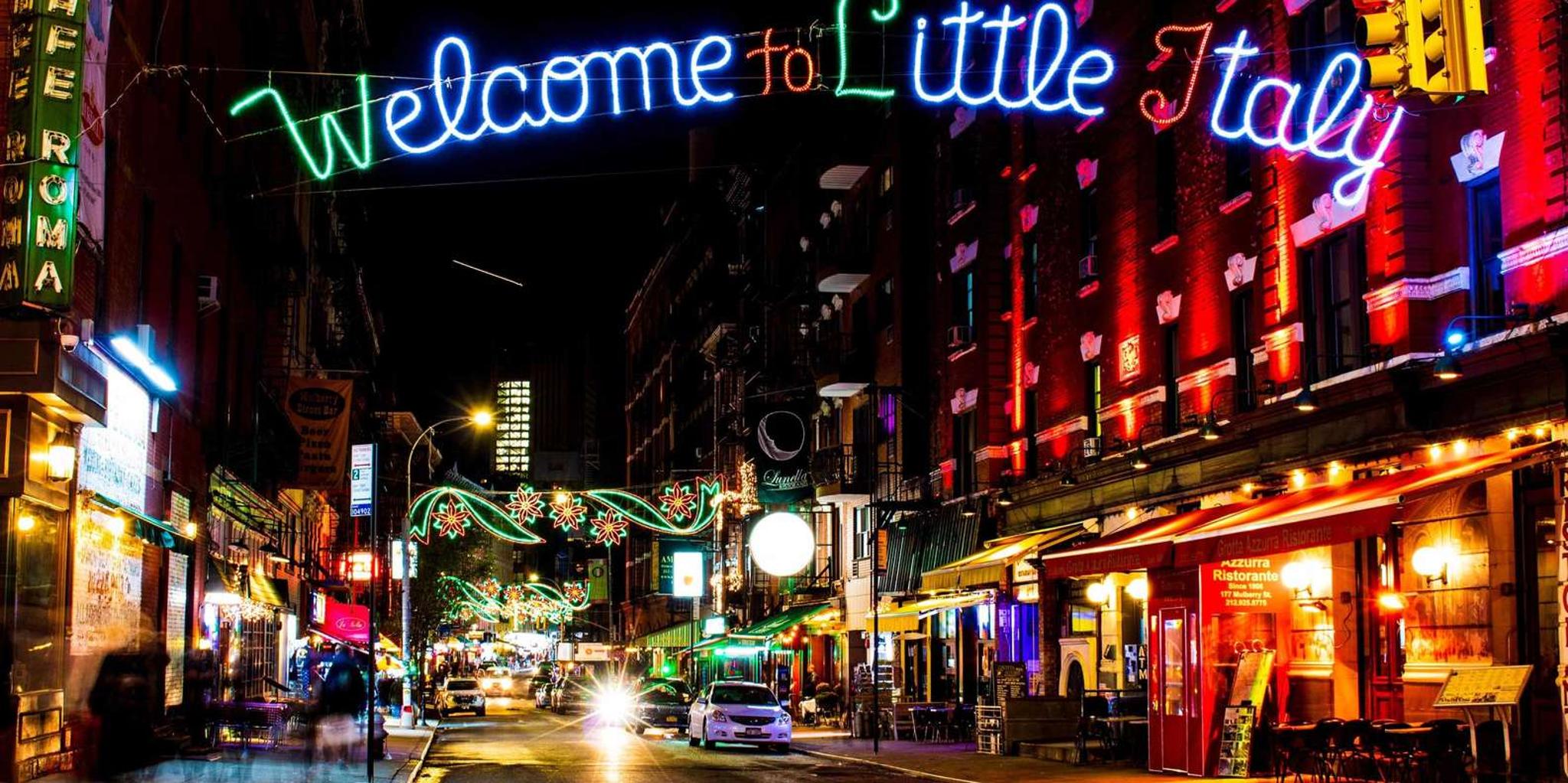 New York Little Italy Christmas Tour with Dinner