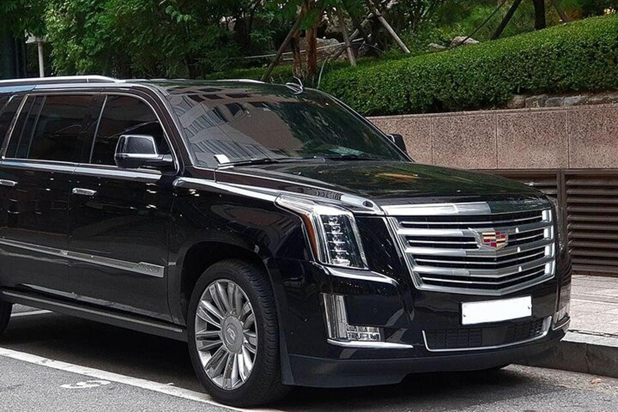 Black Car Service - Image 5