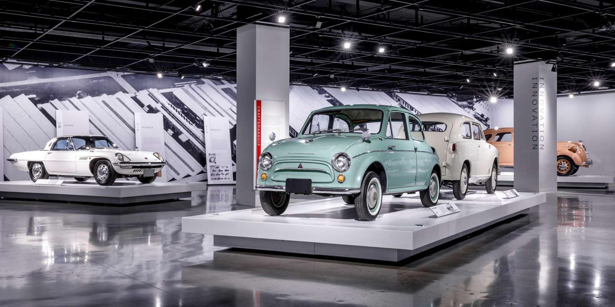 Los Angeles Petersen Automotive Museum Tour - Image 6