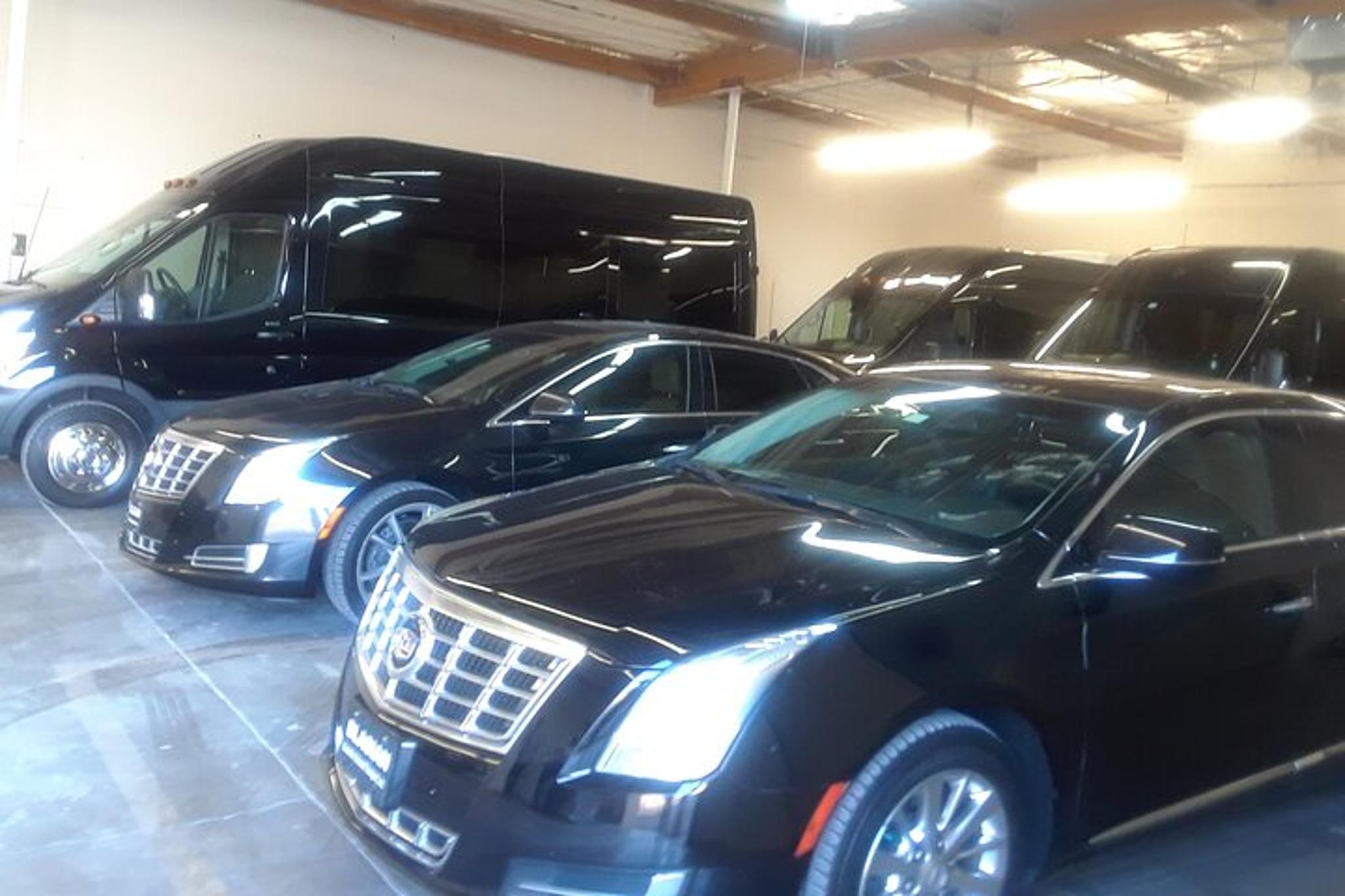 Phoenix Airport Round-Trip Sedan Transportation - Image 5