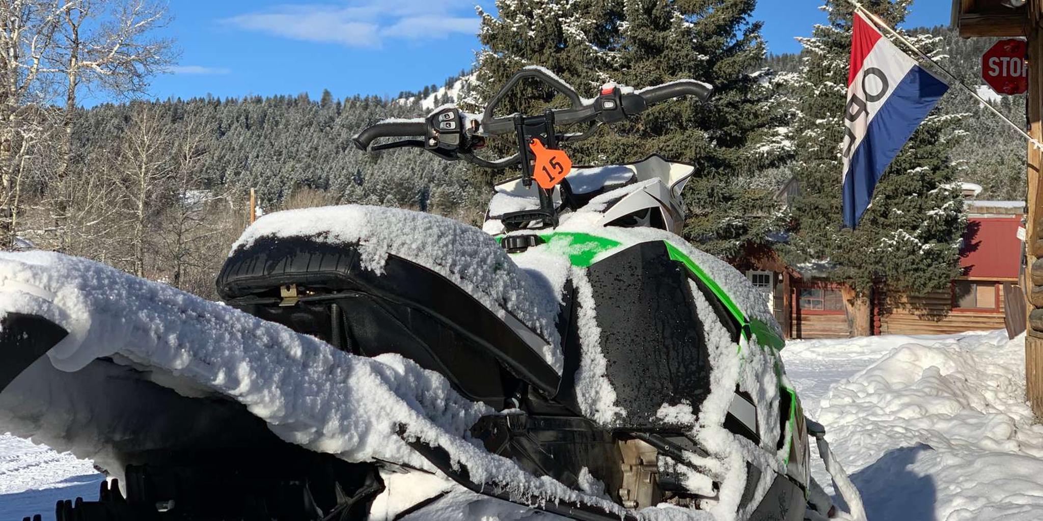 Jackson Hole Dog Sledding and Snowmobile Adventure - Image 5