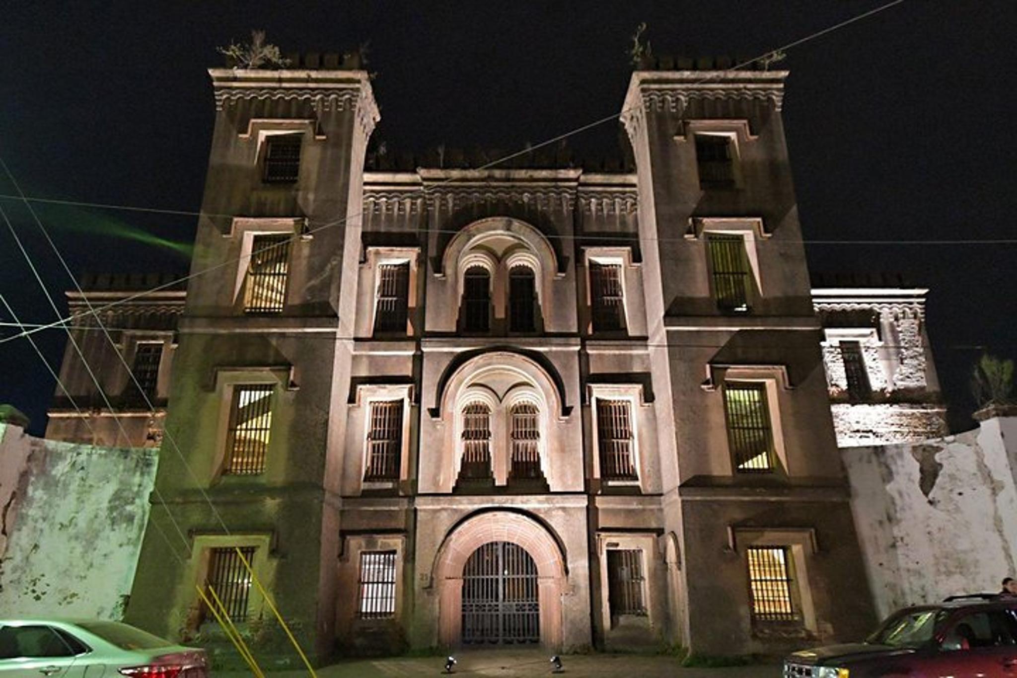 Charleston Haunted Jail Walking Tour
