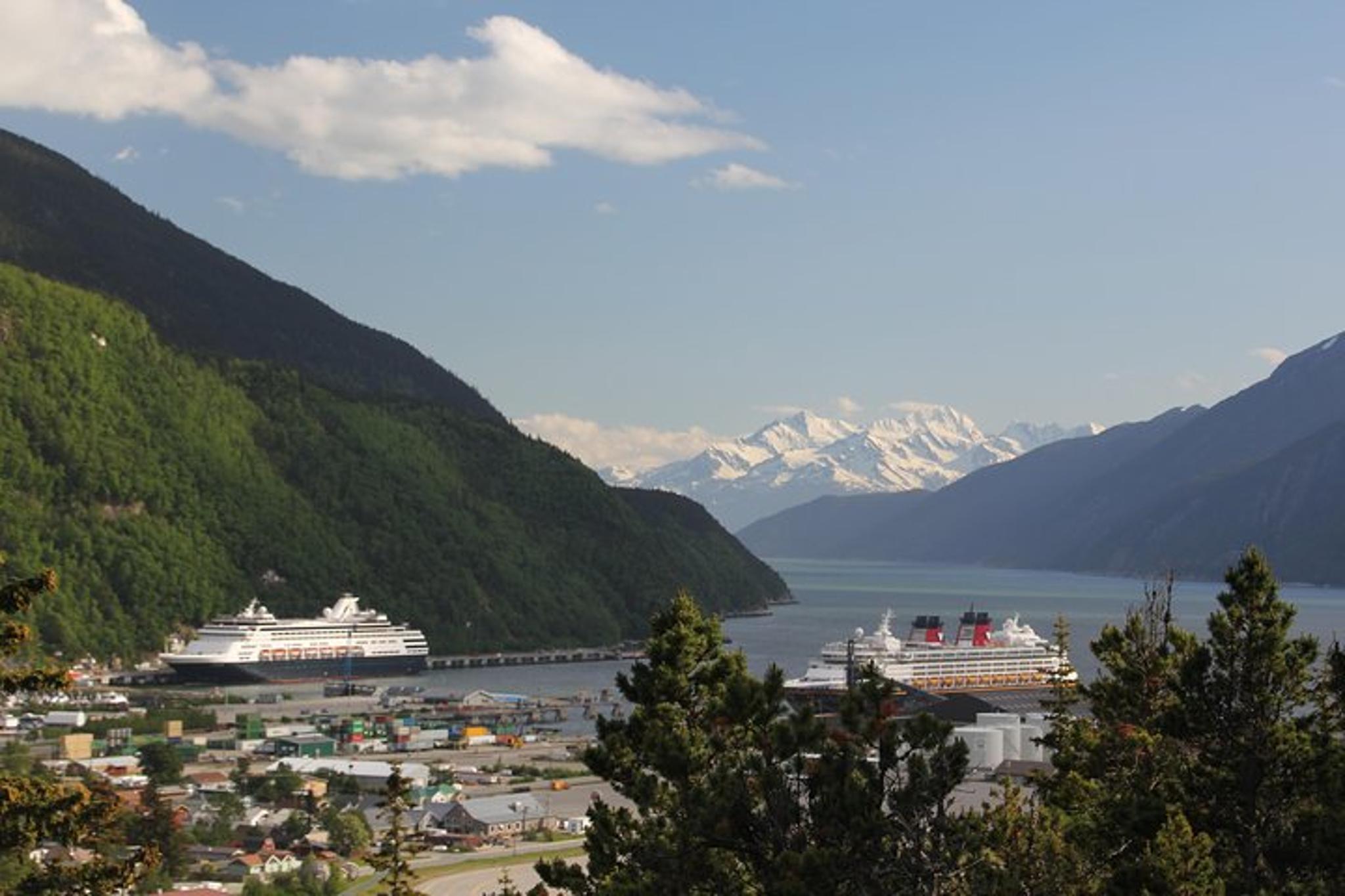 Skagway City and Mountain Summit Shore Excursion