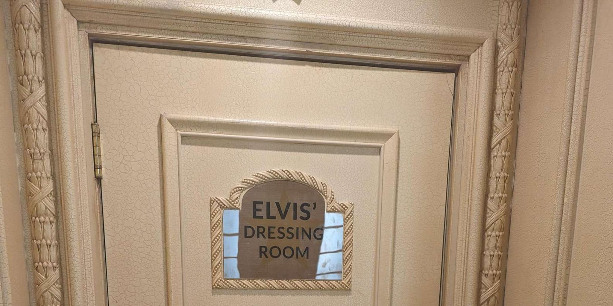 Las Vegas Elvis Presley Walking Tour - Image 2