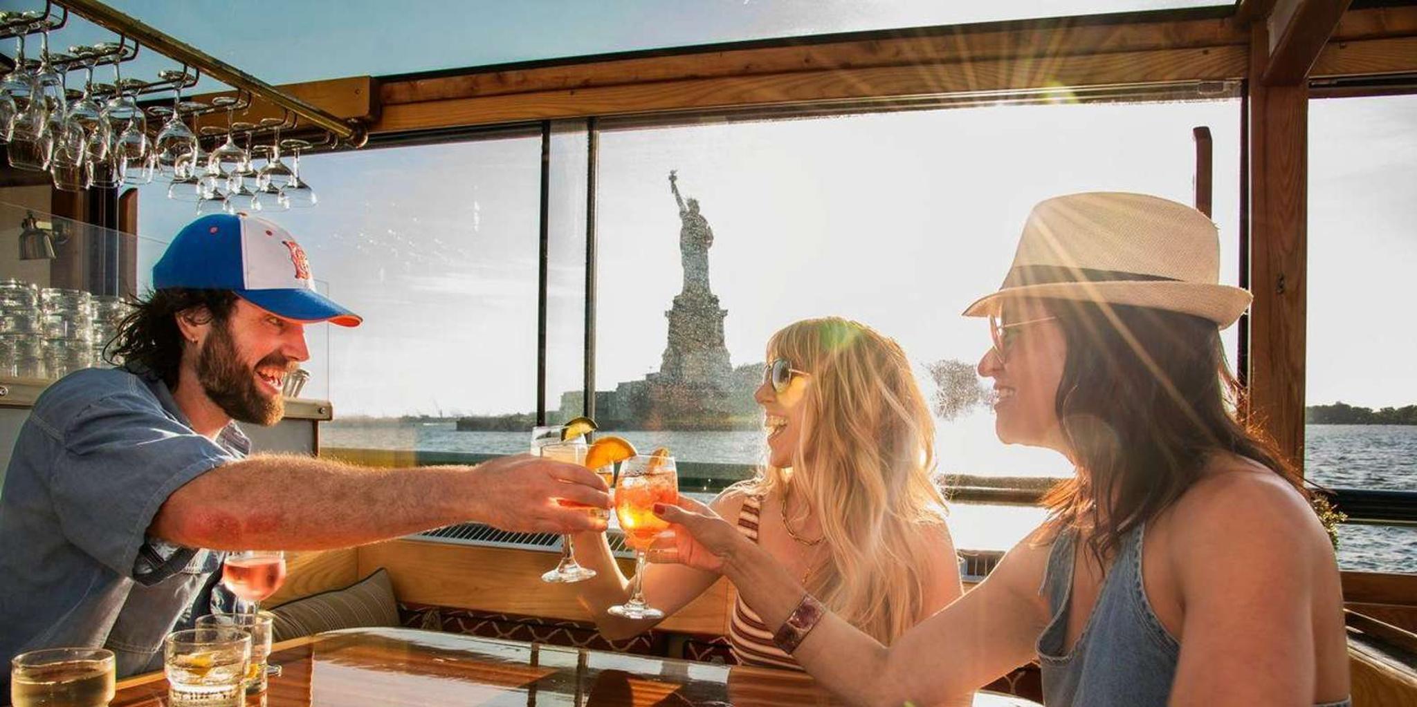 New York City Sunset Yacht Cruise - Image 6