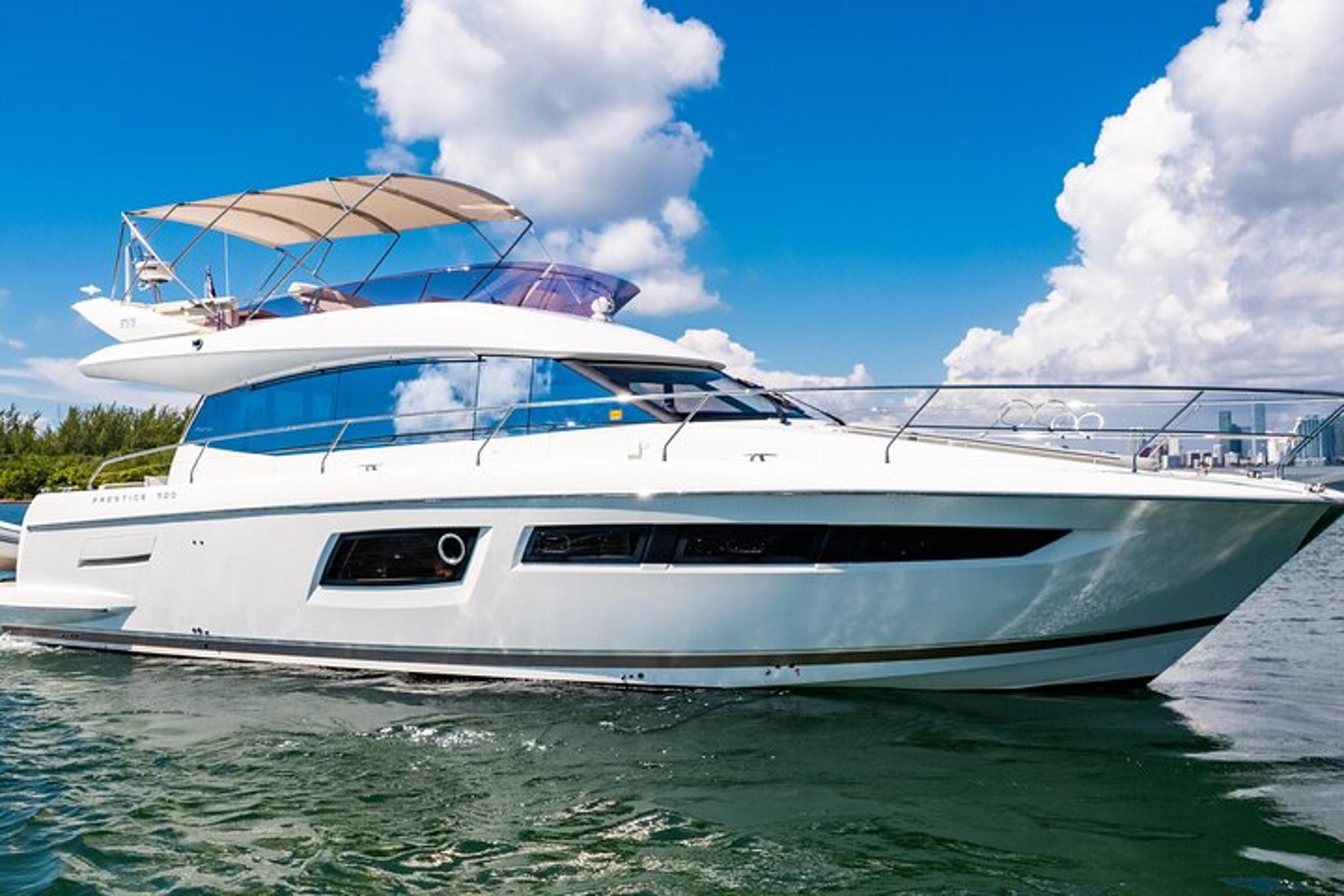 Miami Flybridge Yacht Rental - Image 2