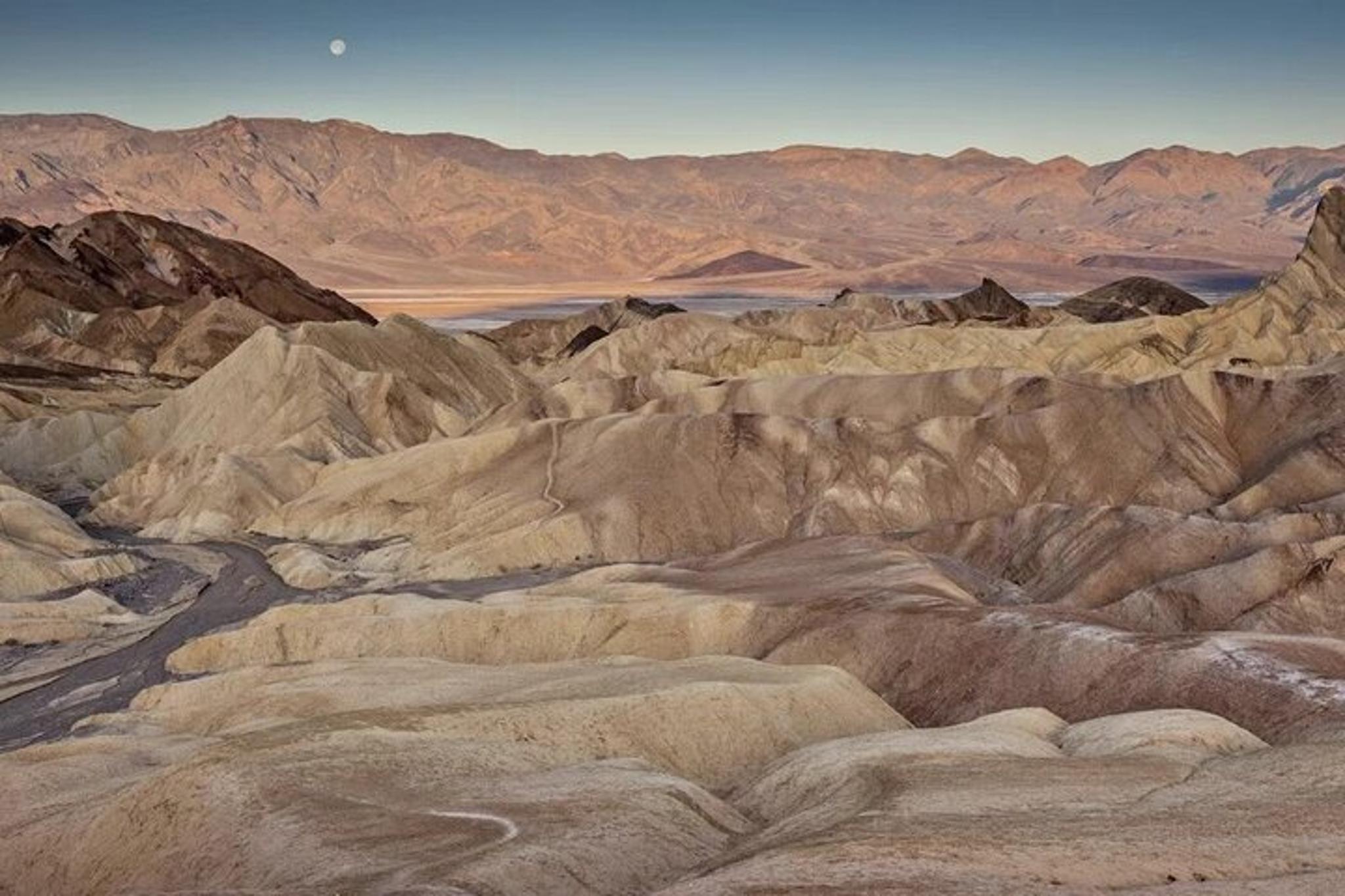 Death Valley Small Group SUV Day Tour