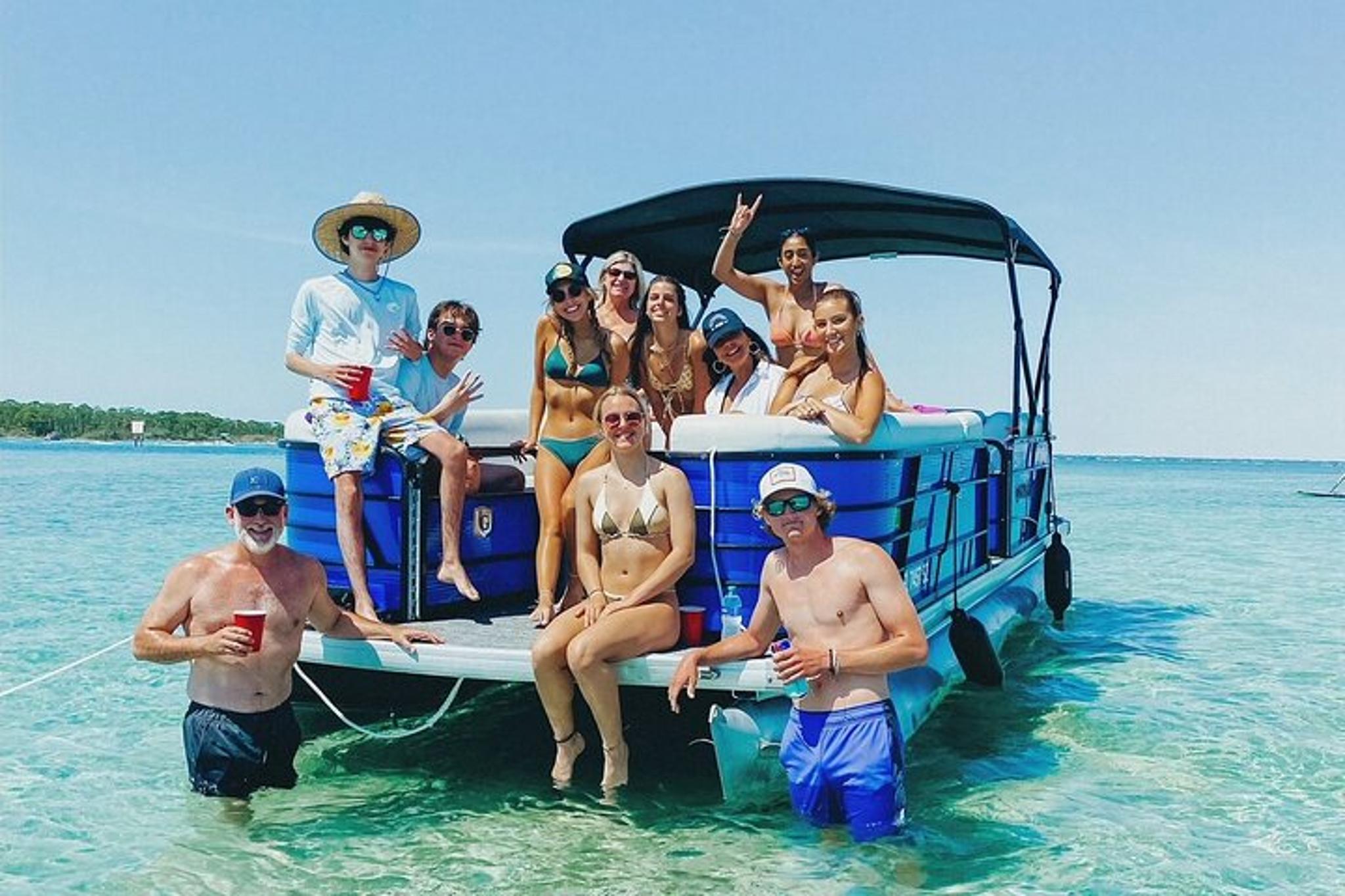 Fort Walton Beach Pontoon Boat Rental 4 hr - Image 4