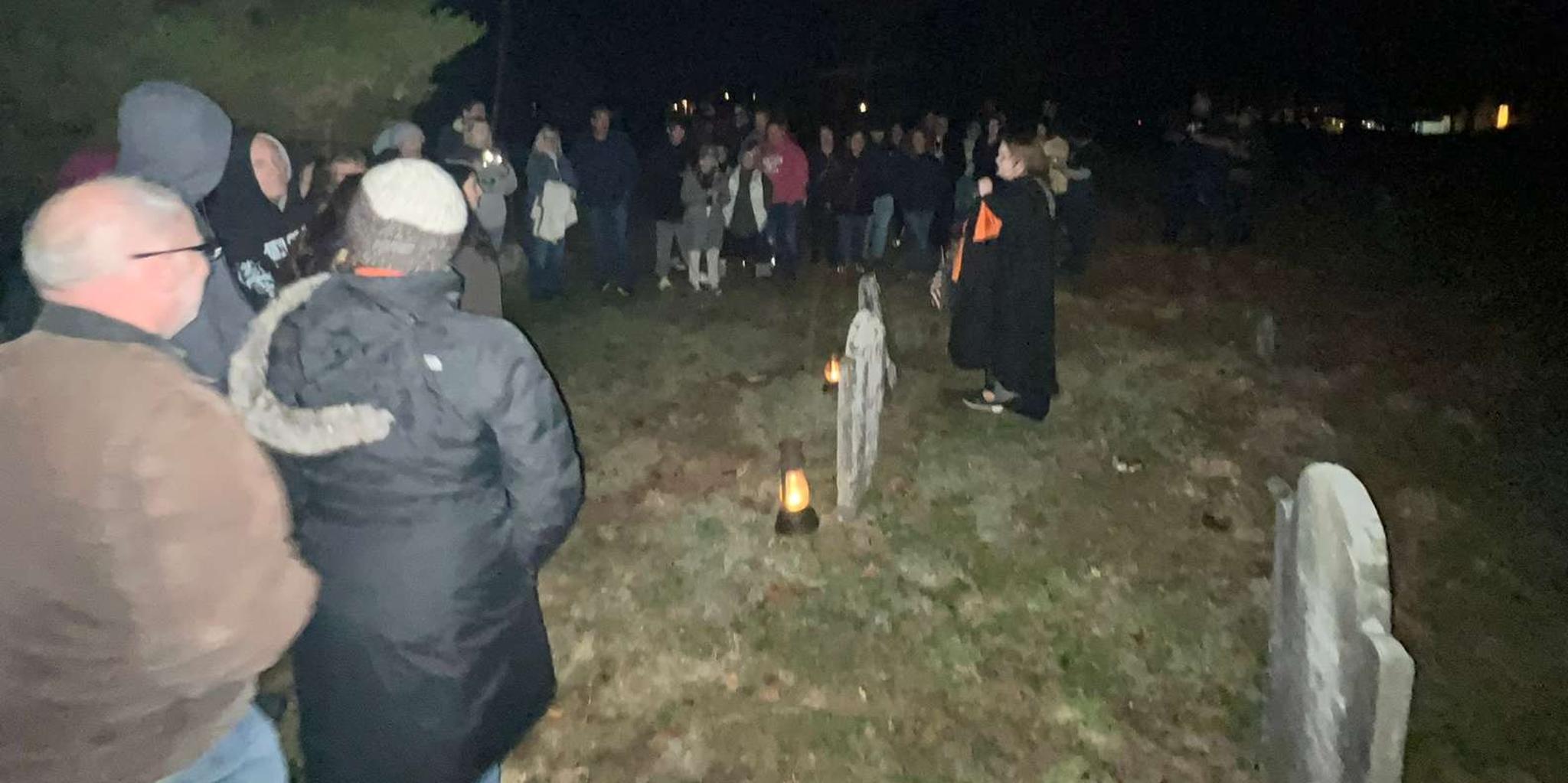 Mystic Graveyard Ghost Tour by Moonlight - Image 4