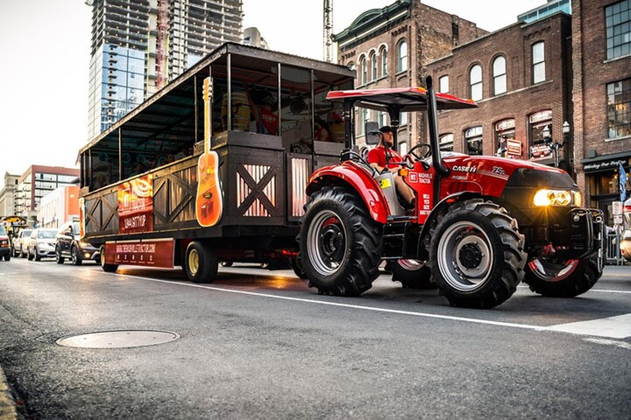 Nashville Party Tractor Tour 90 Min - Image 6